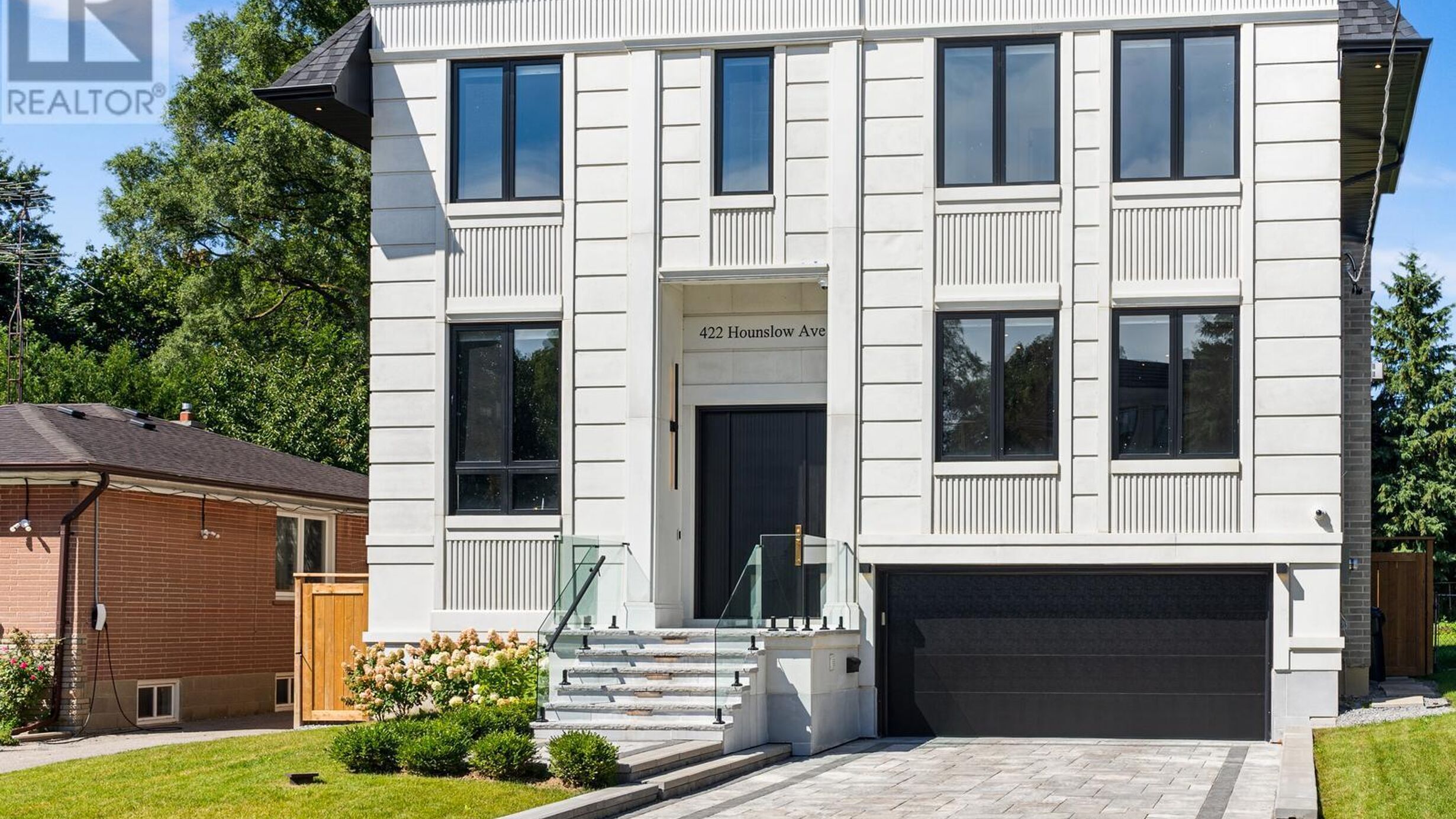 422 HOUNSLOW AVENUE Image