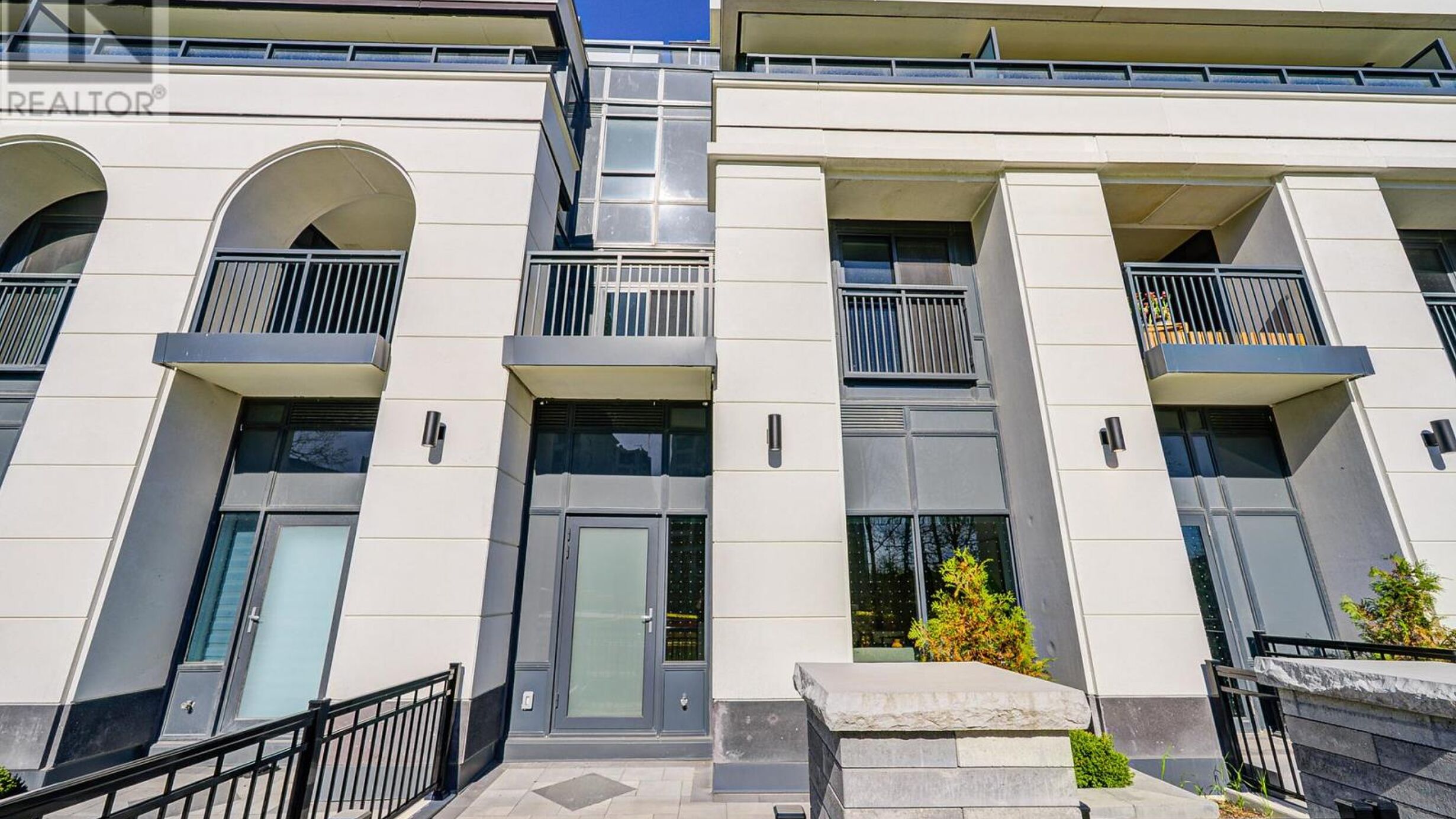 123W - 8 CEDARLAND DRIVE Image