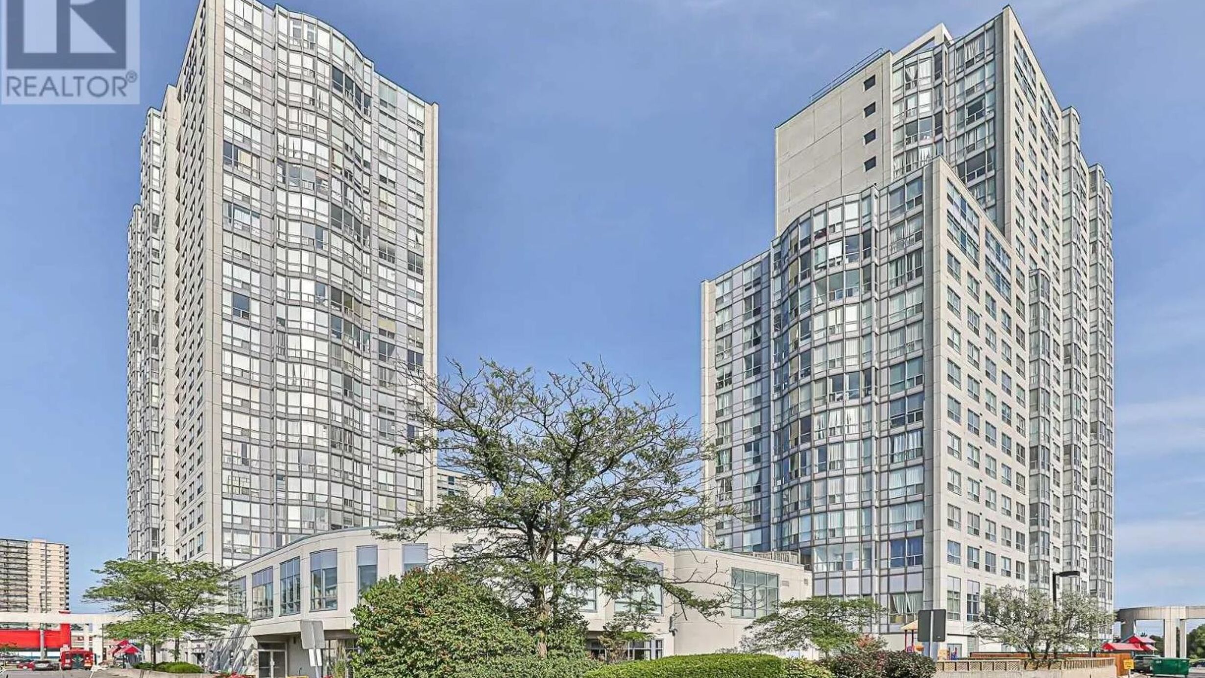 1111 - 2550 LAWRENCE AVENUE E Image