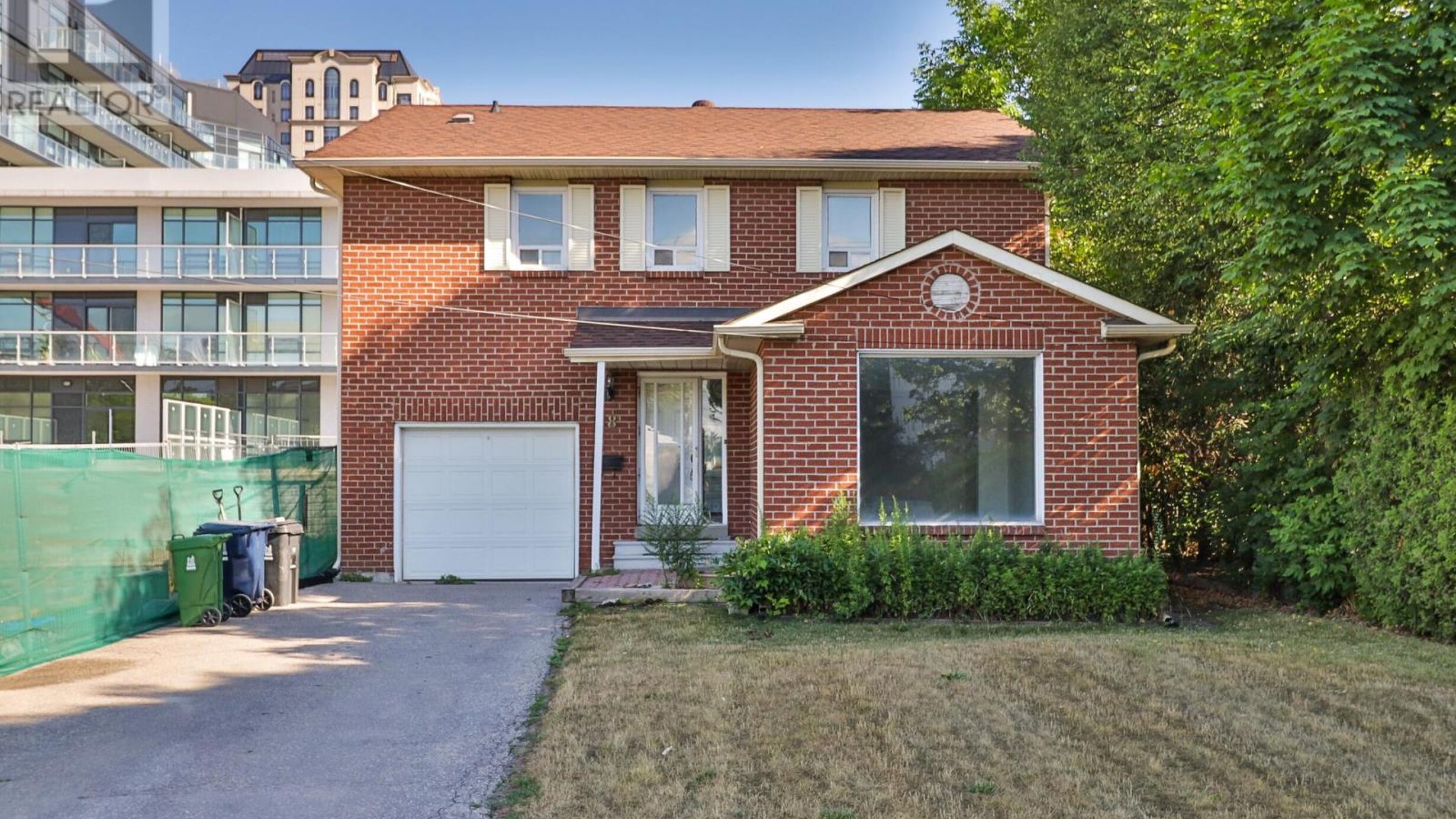 18 DERVOCK CRESCENT Image