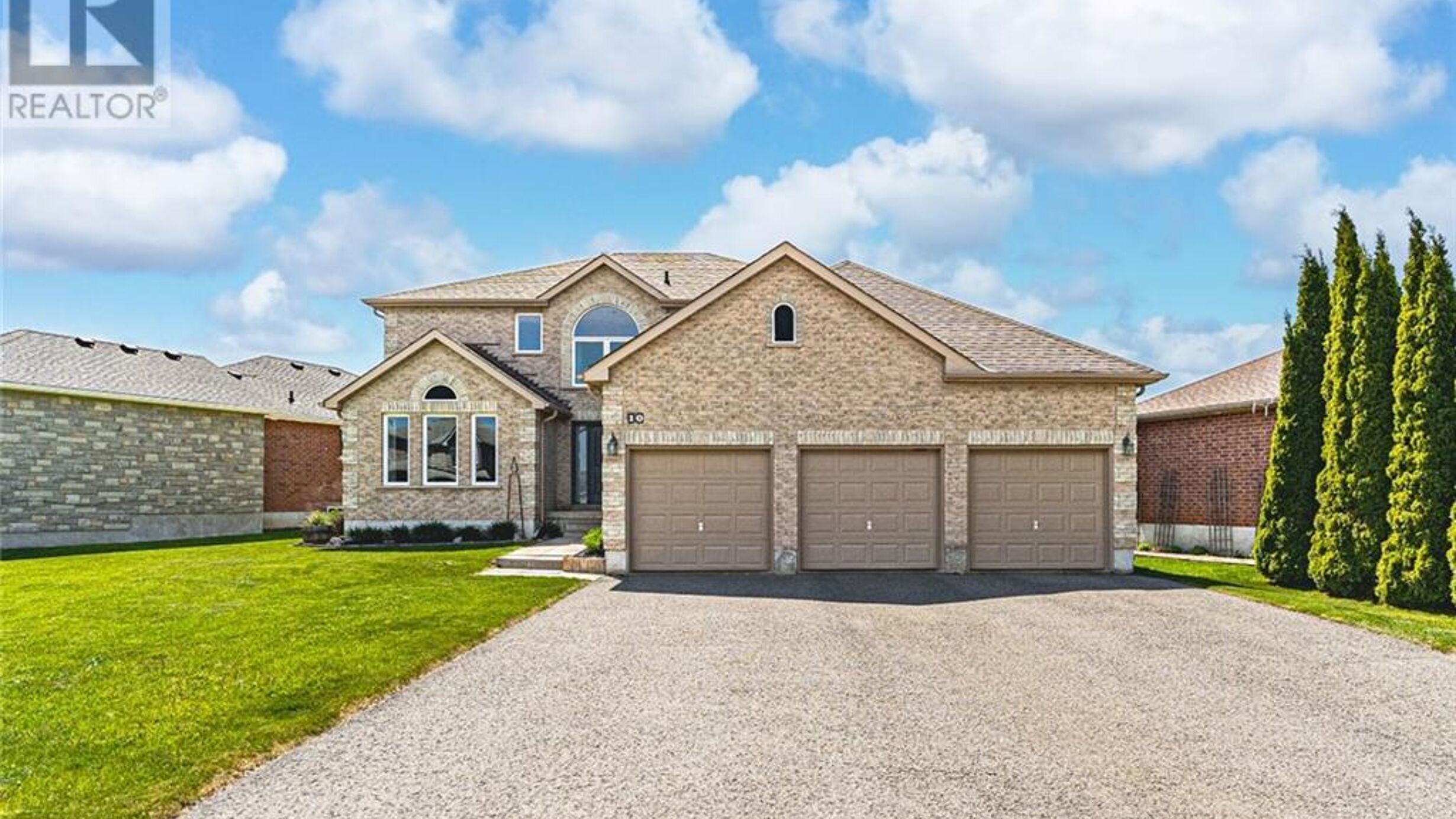 10 MCAVOY Drive Image