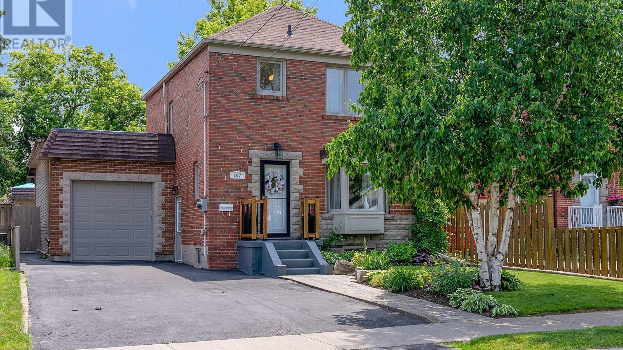 107 FOXRIDGE DRIVE Image