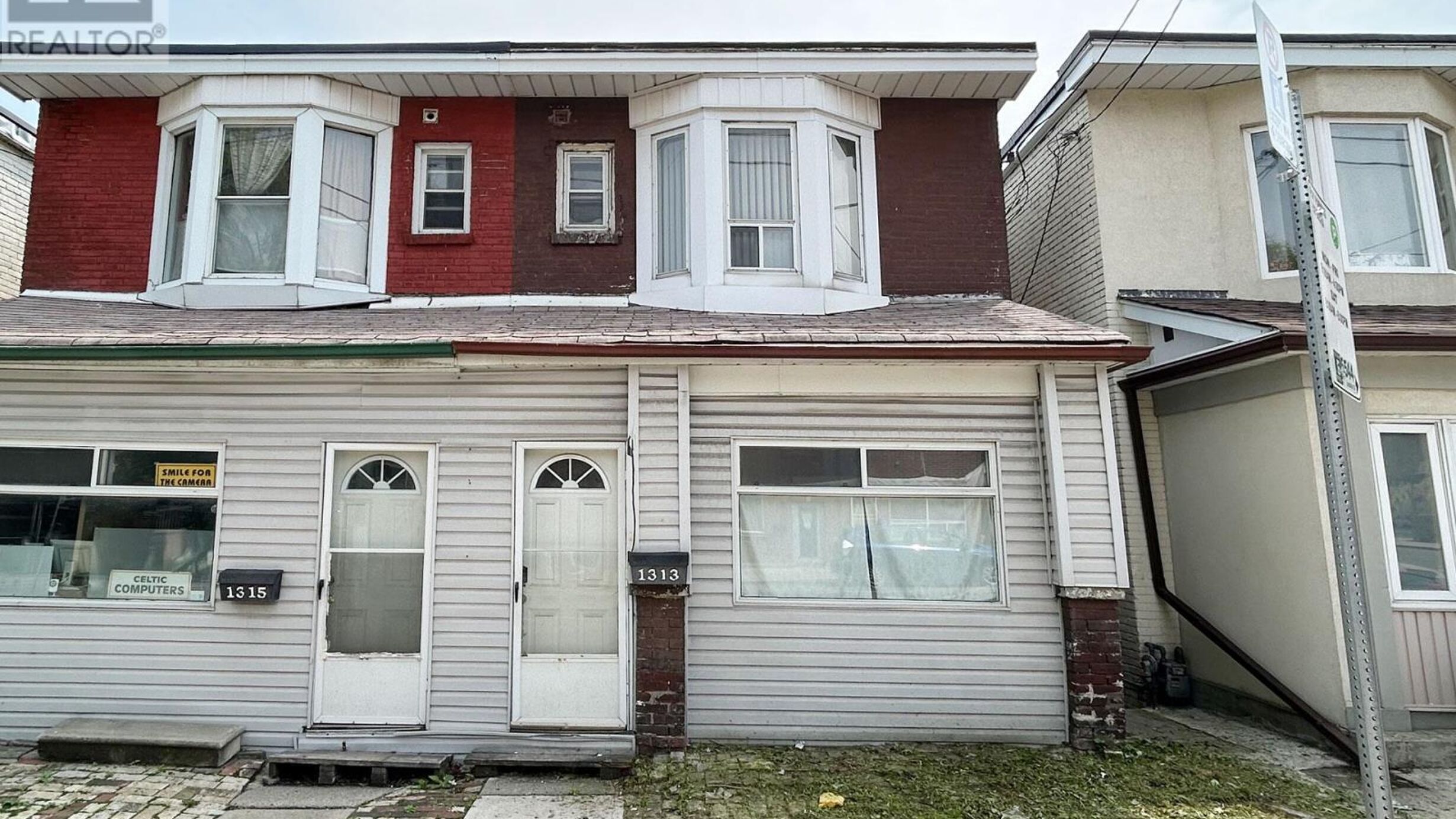 1313 GERRARD STREET Image
