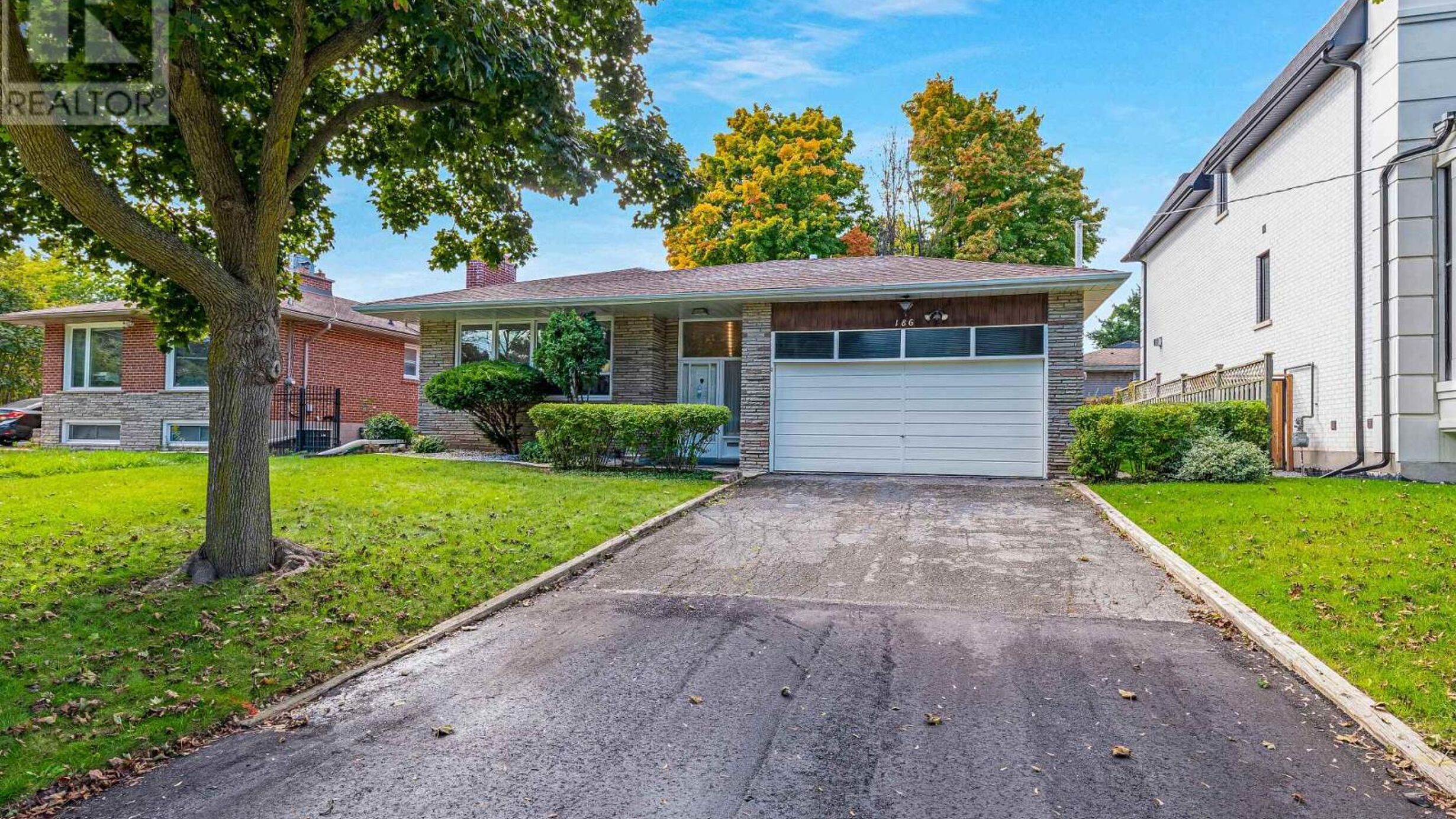 186 BURBANK DRIVE Image