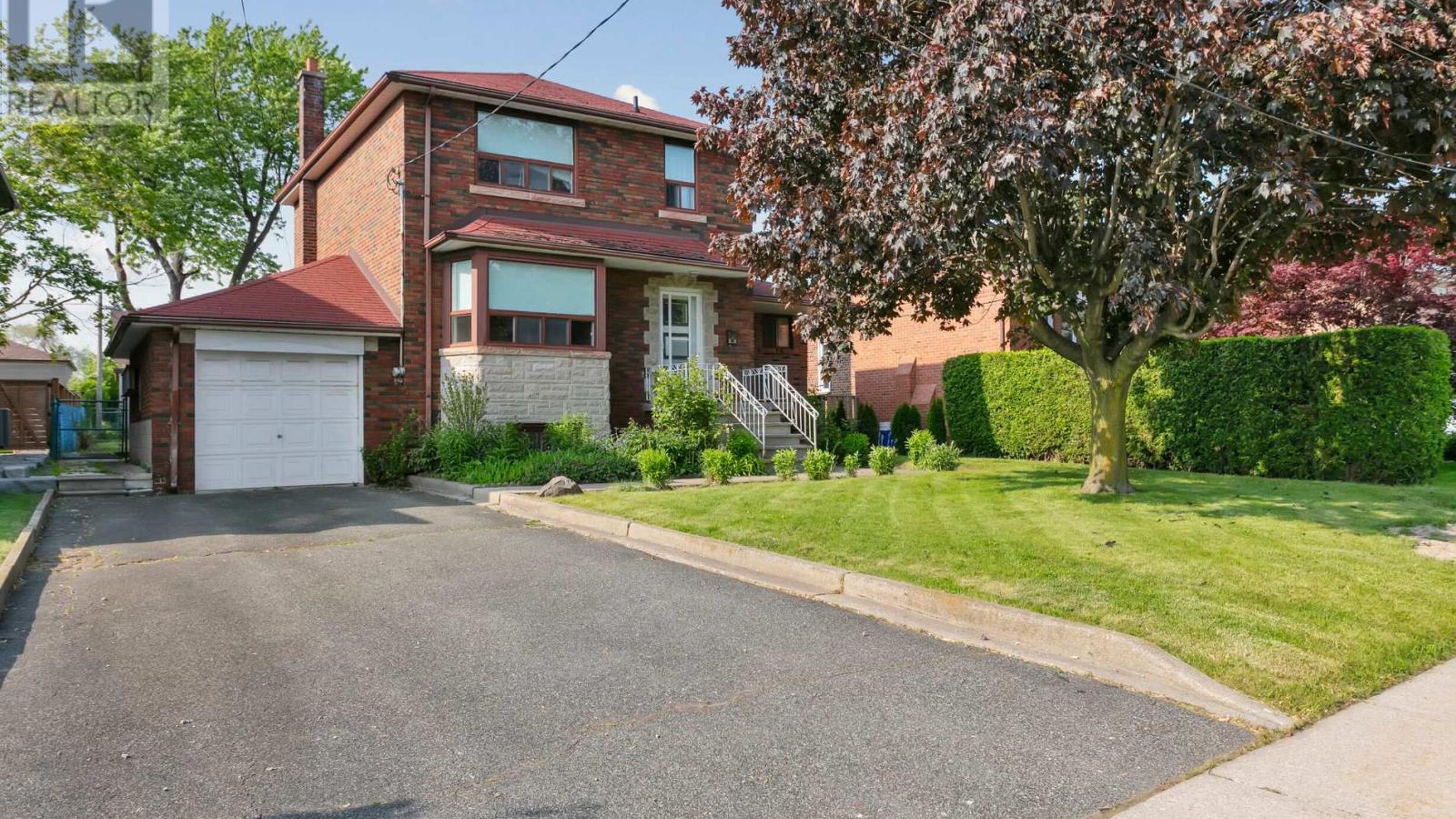 28 CORNELIUS PARKWAY Image