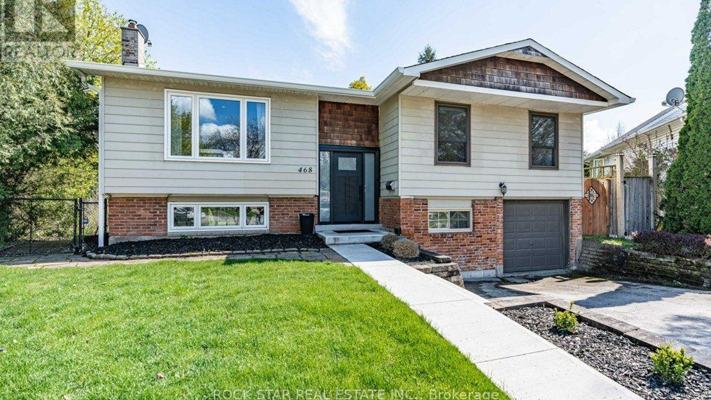 468 SPARLING CRESCENT Image