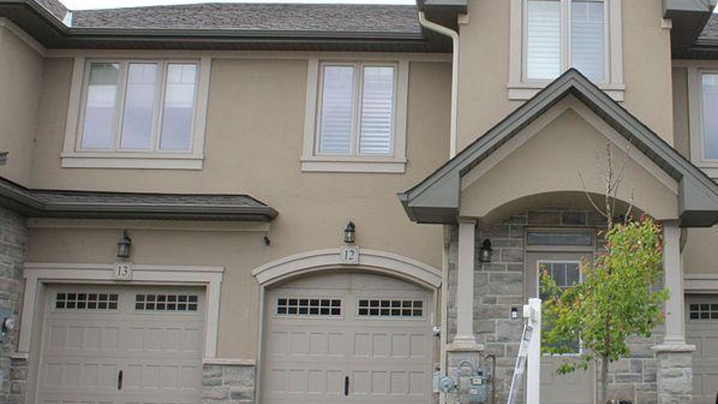 12 - 98 SHOREVIEW PLACE Image