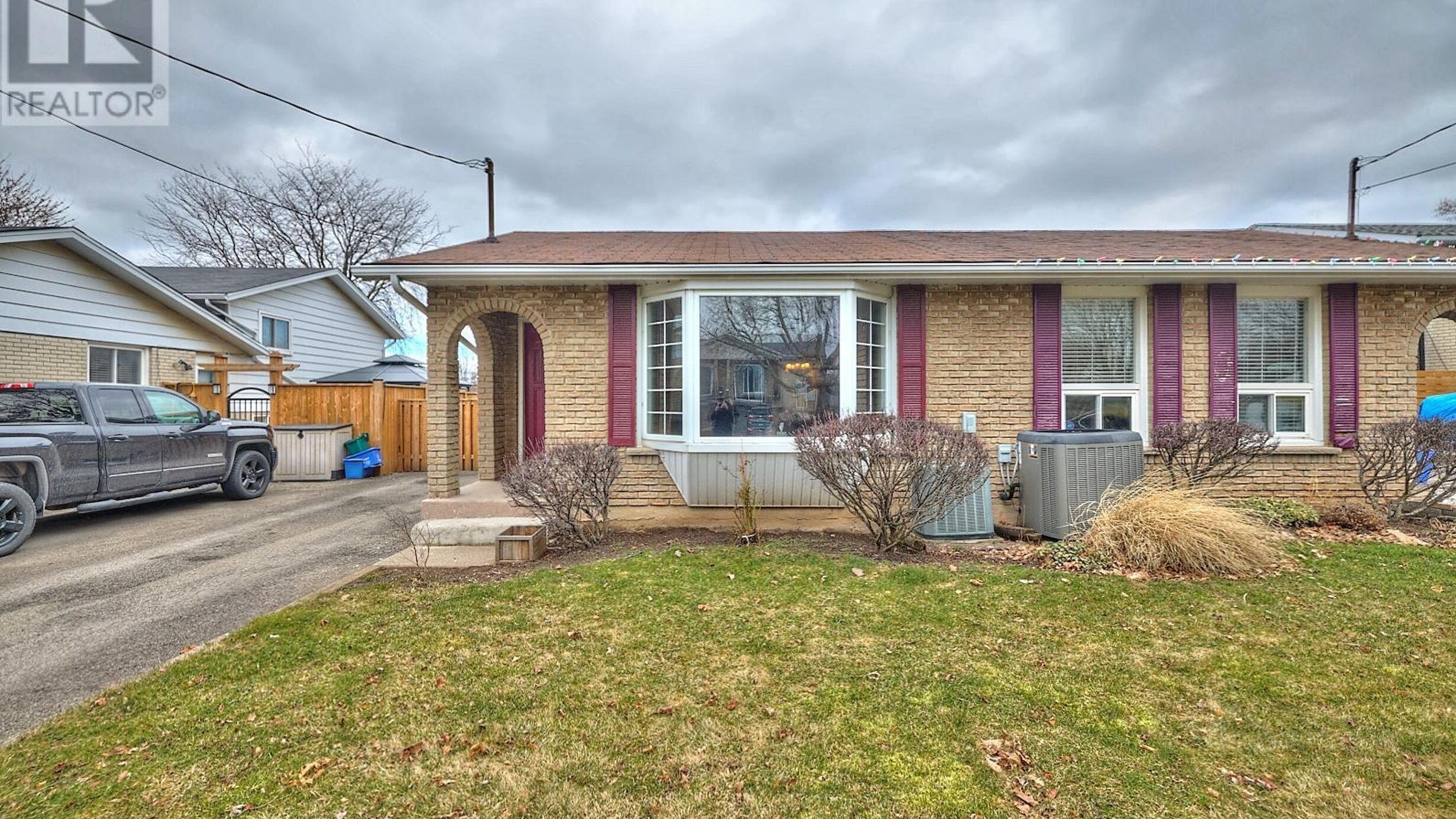 45 GREEN MAPLE DRIVE Image
