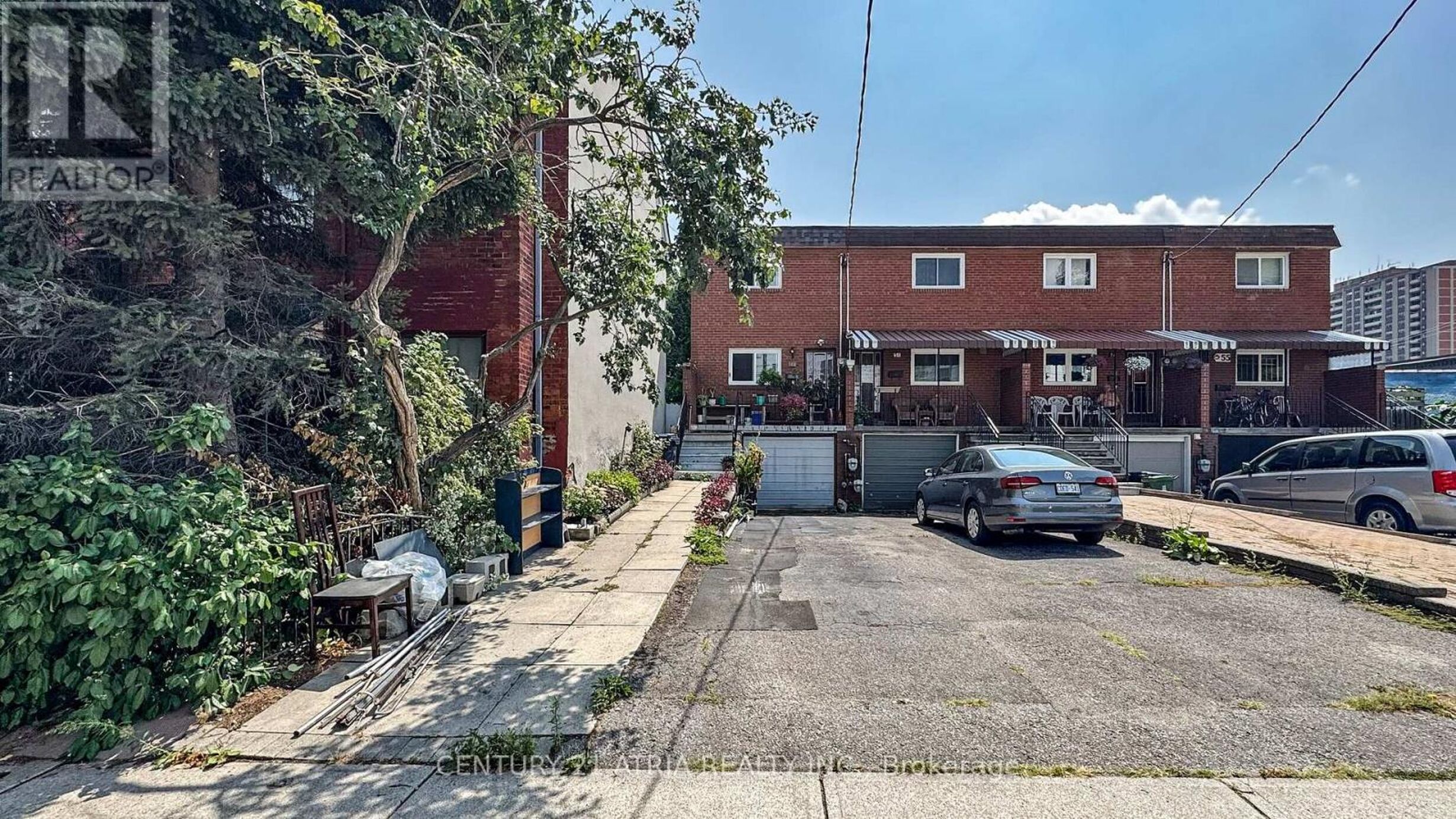 49 NOBLE STREET Image