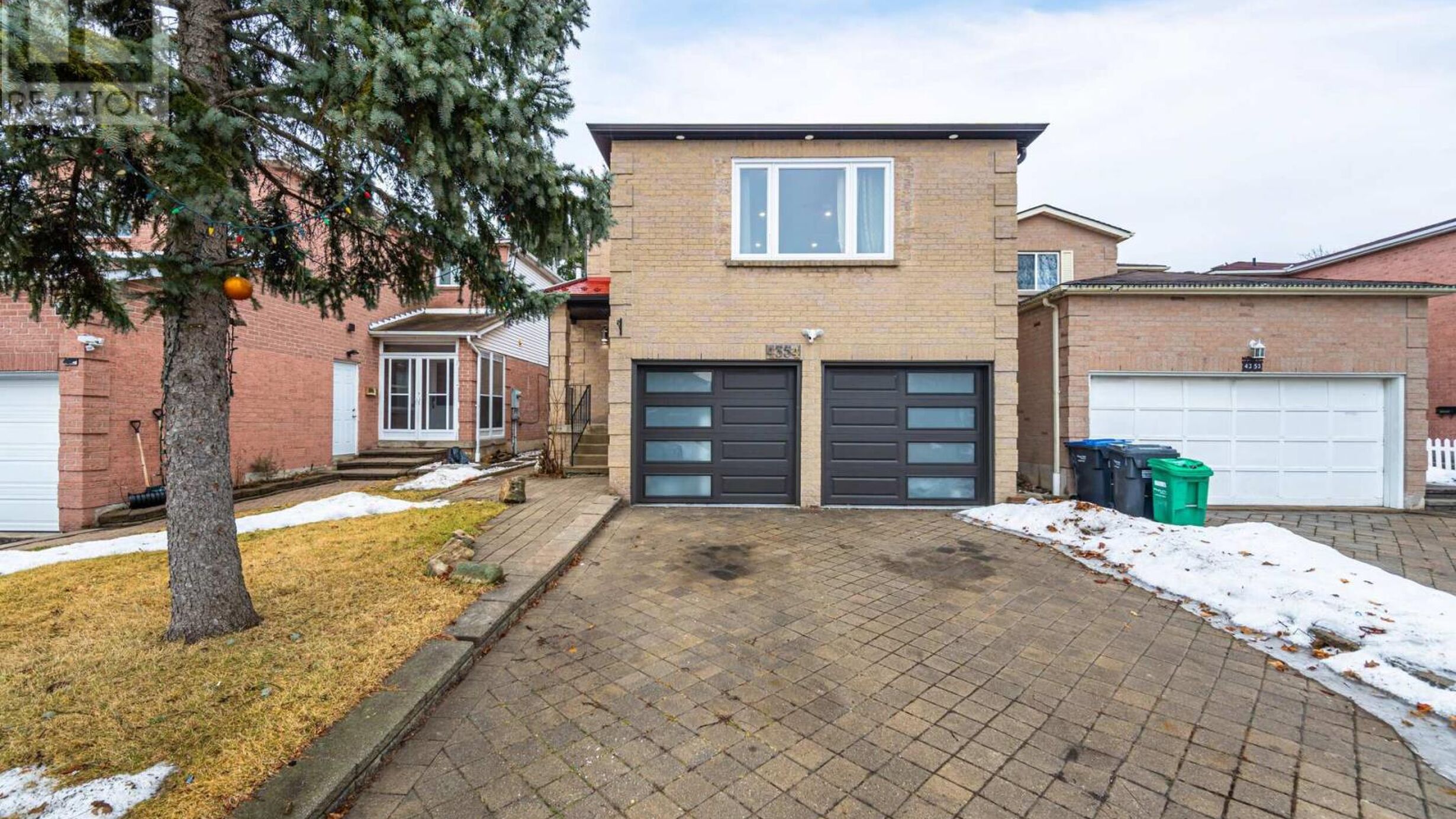 4354 WATERFORD CRESCENT Image