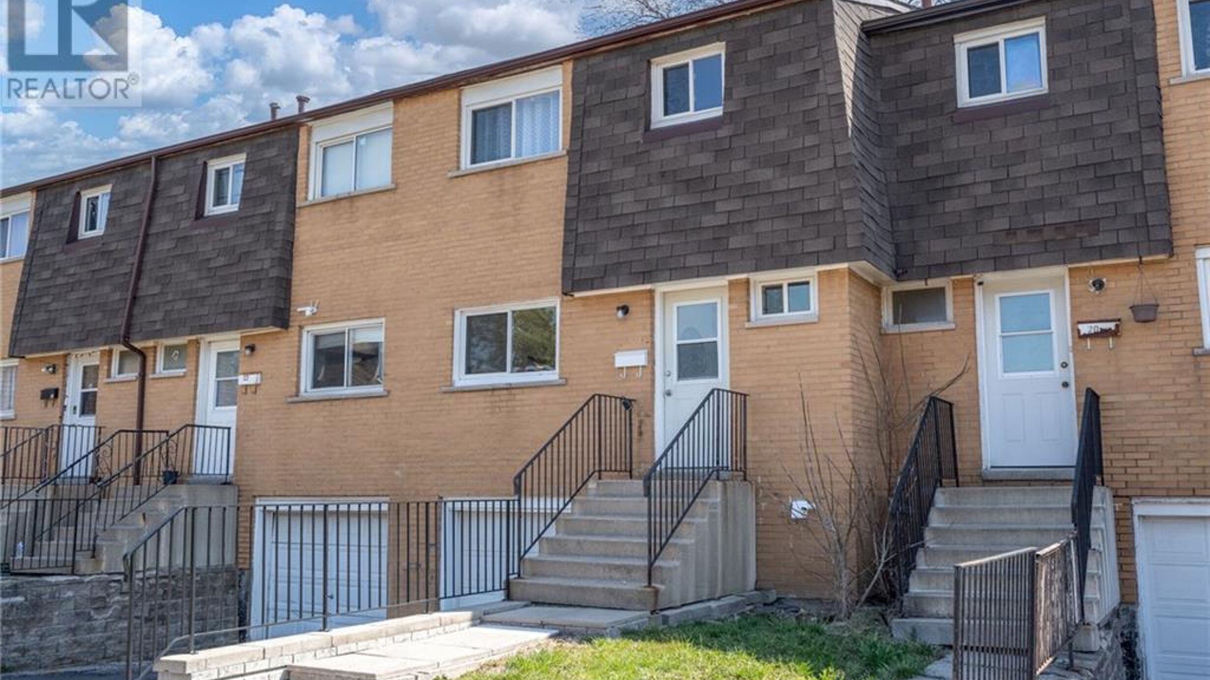 20 ANNA CAPRI Drive Unit# 14 Image