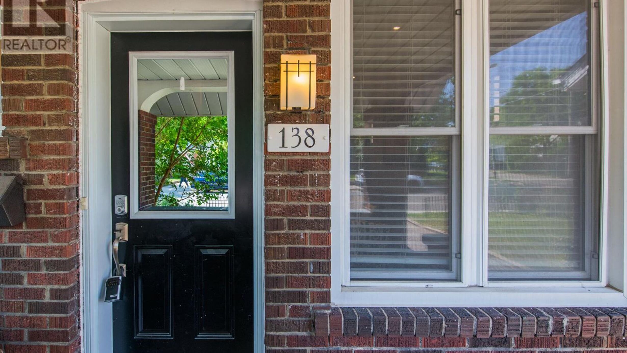 138 WOODMOUNT AVENUE Image