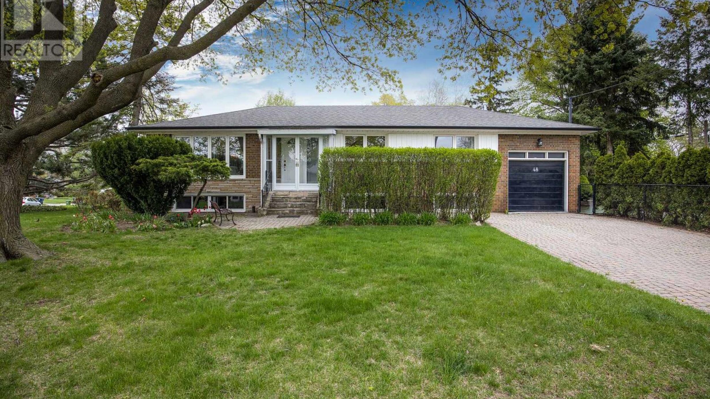 48 GREENGROVE CRESCENT Image
