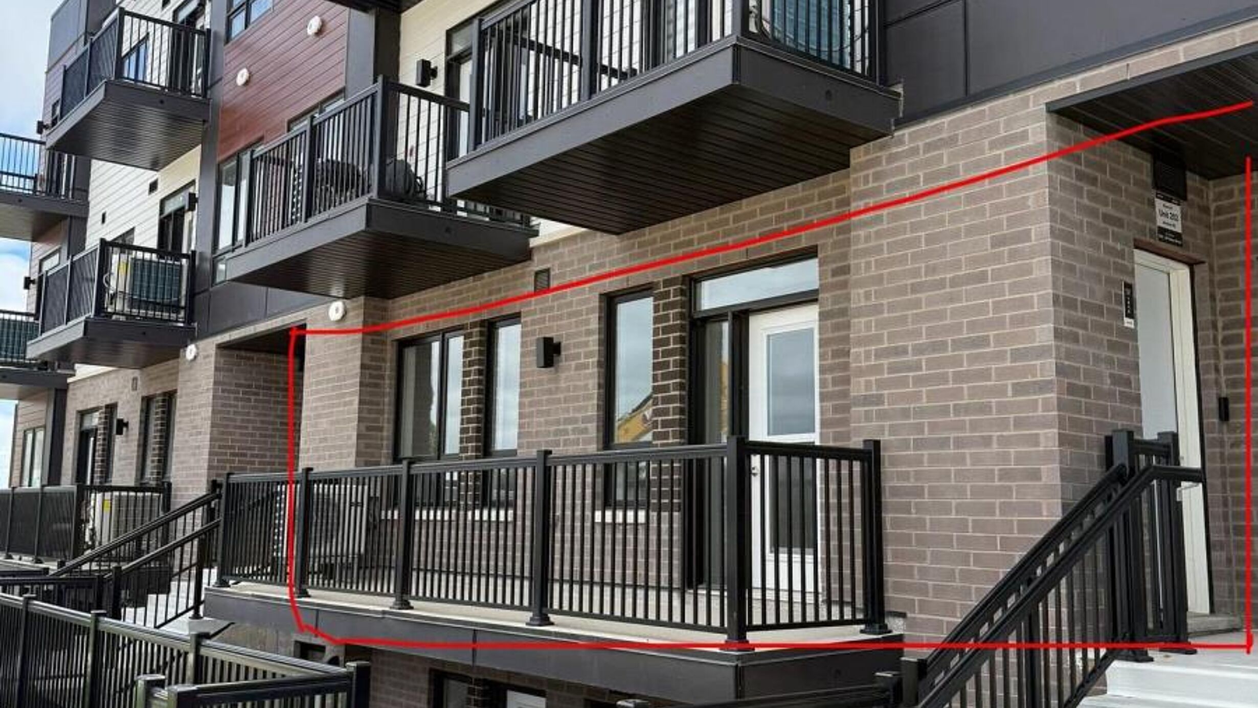 40 PALACE PLACE Image