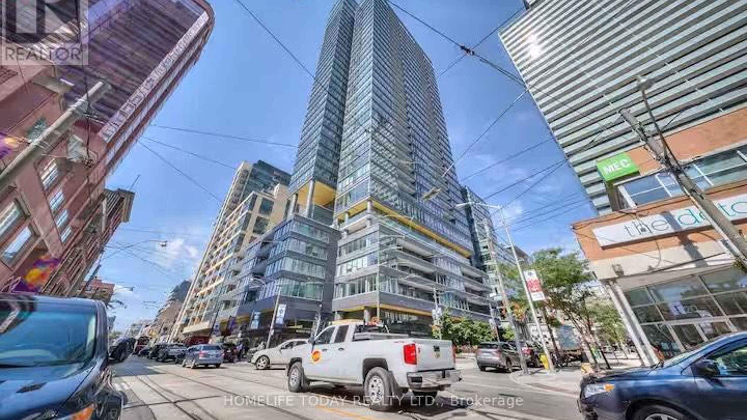 1502 - 8 CHARLOTTE STREET Image
