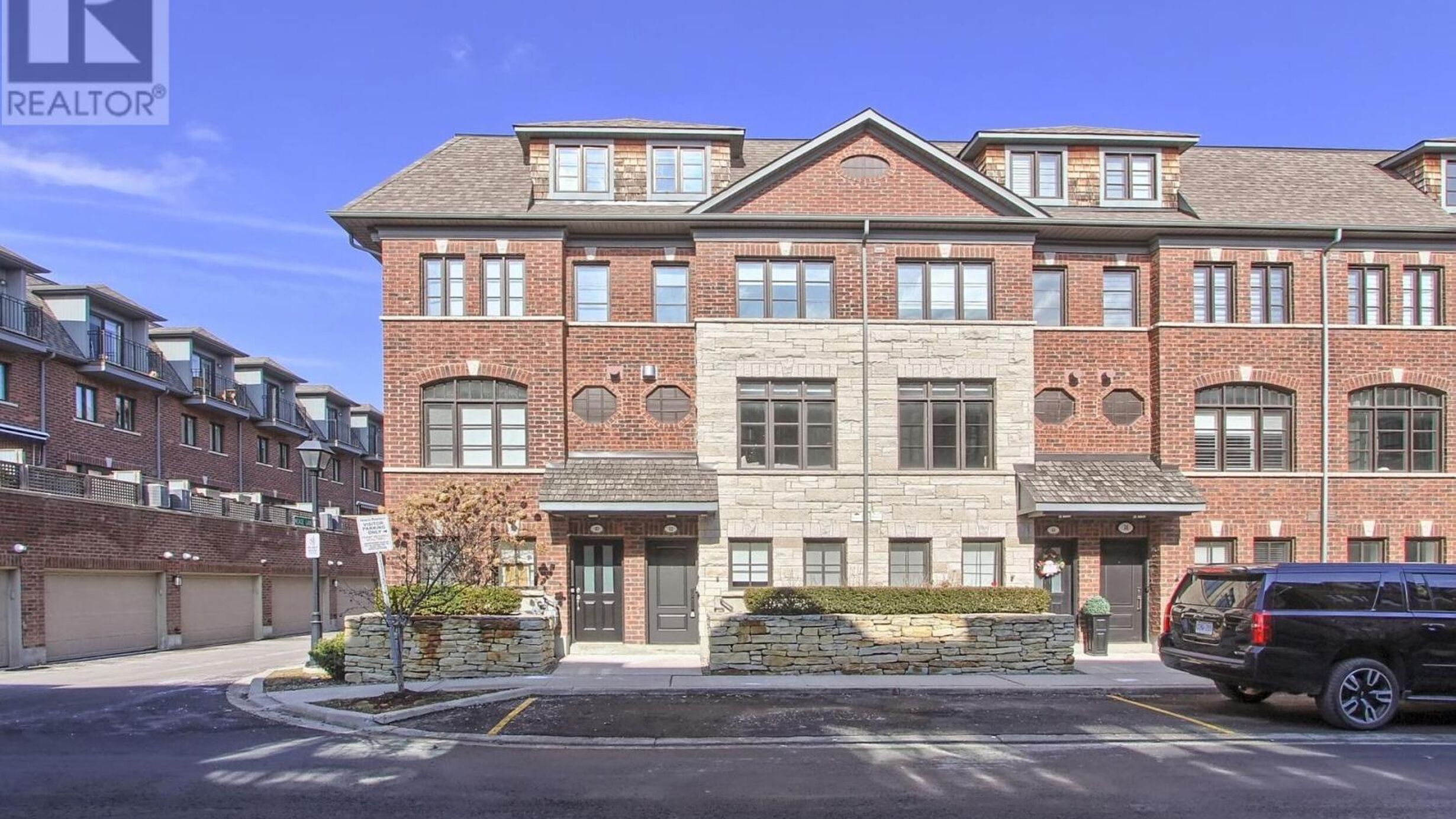 27 - 12 POWSELAND CRESCENT Image
