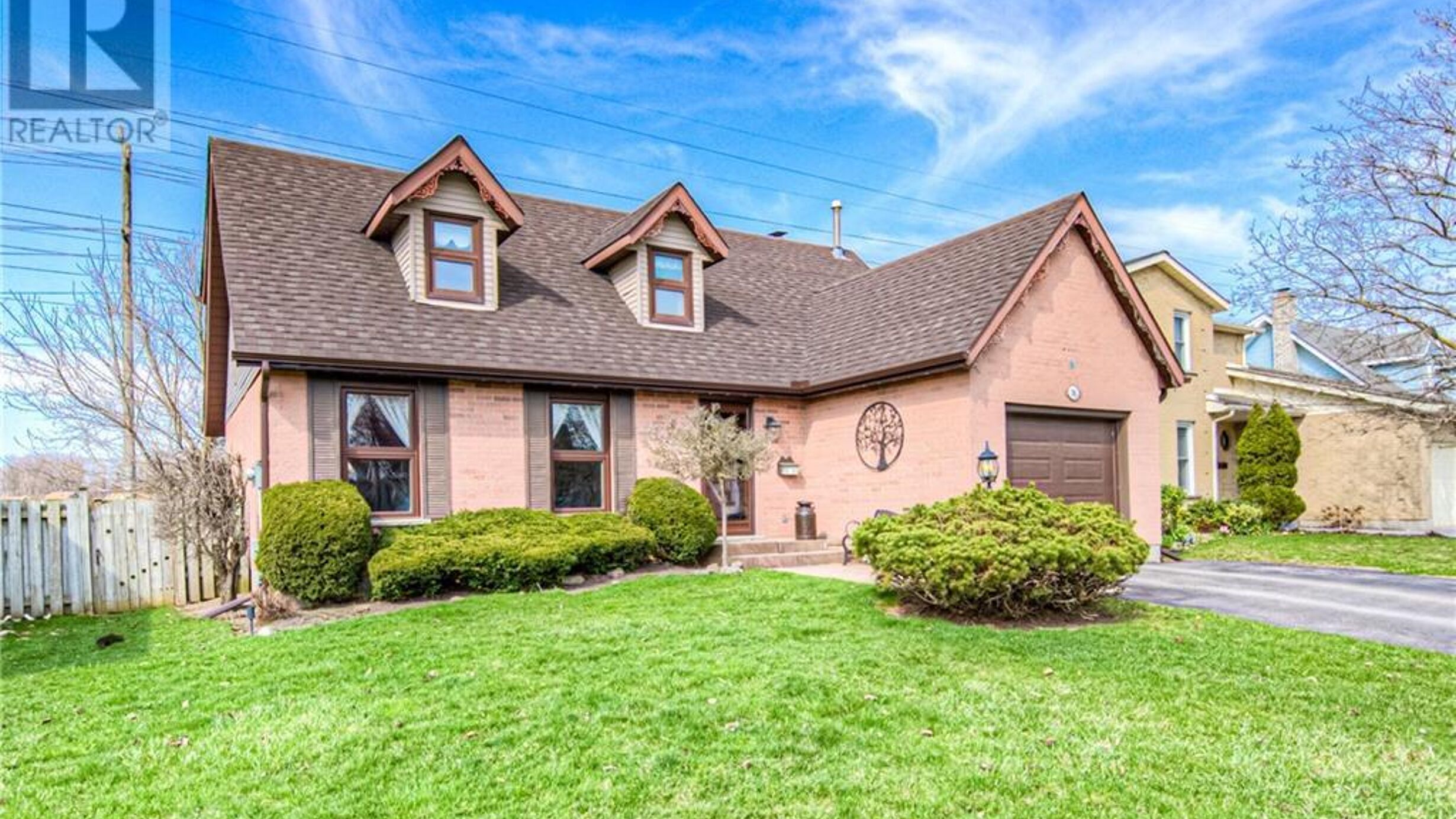 76 NEWBURY Drive Image