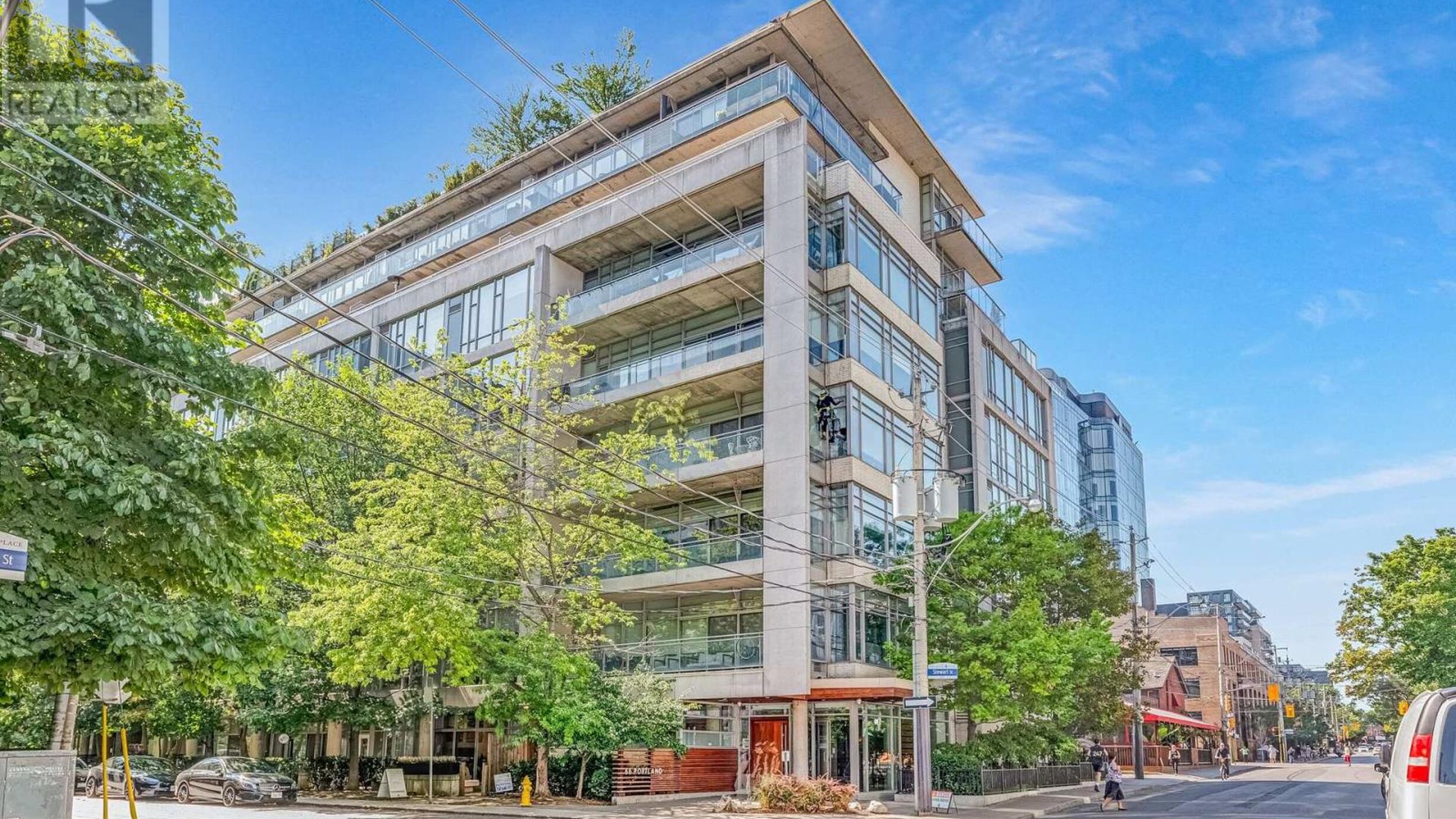 708 - 66 PORTLAND STREET Image