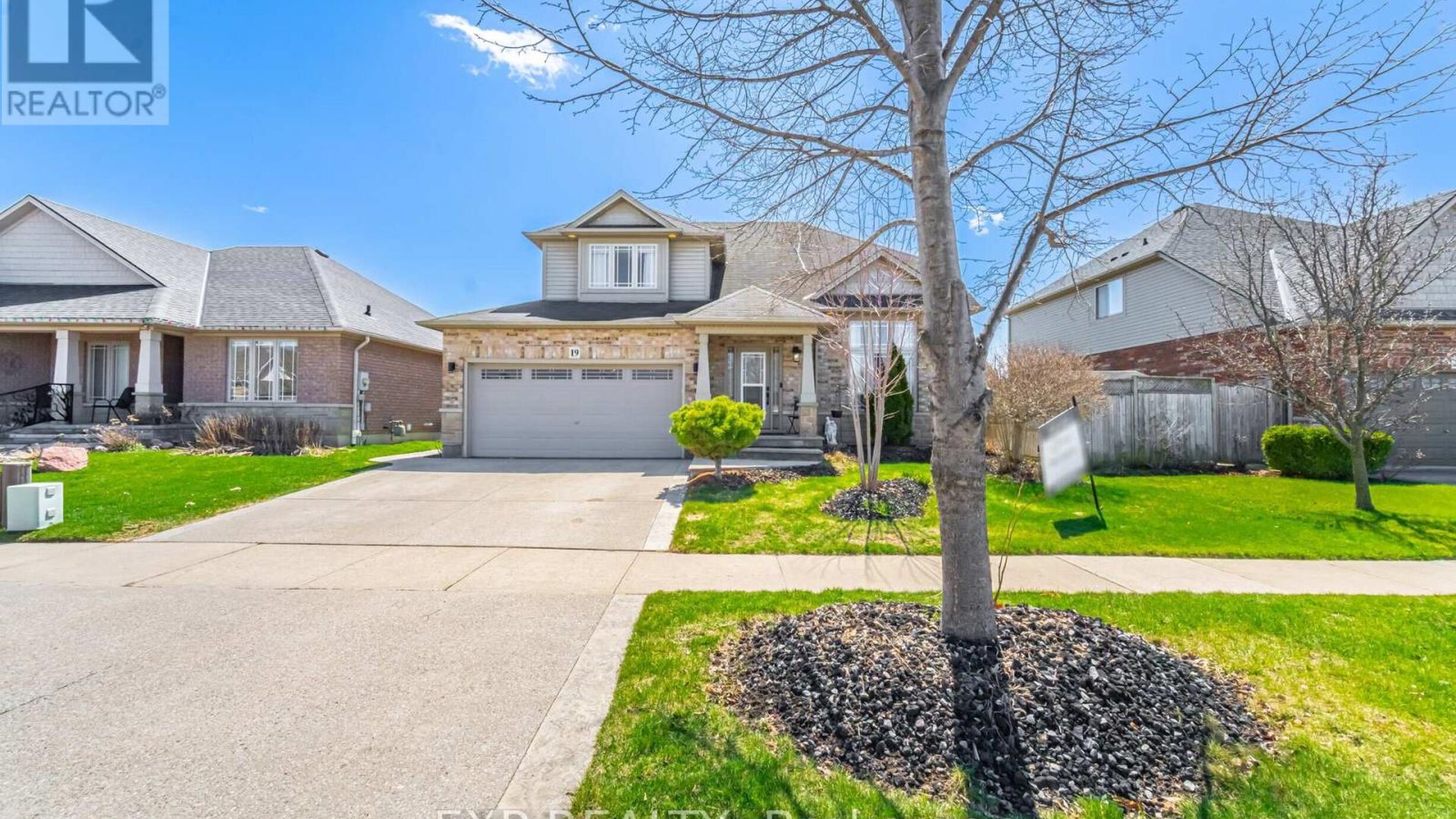 19 COBBLESTONE DRIVE Image