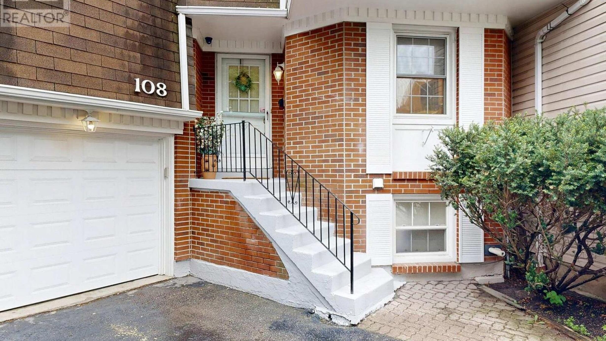 108 CONFEDERATION WAY Image