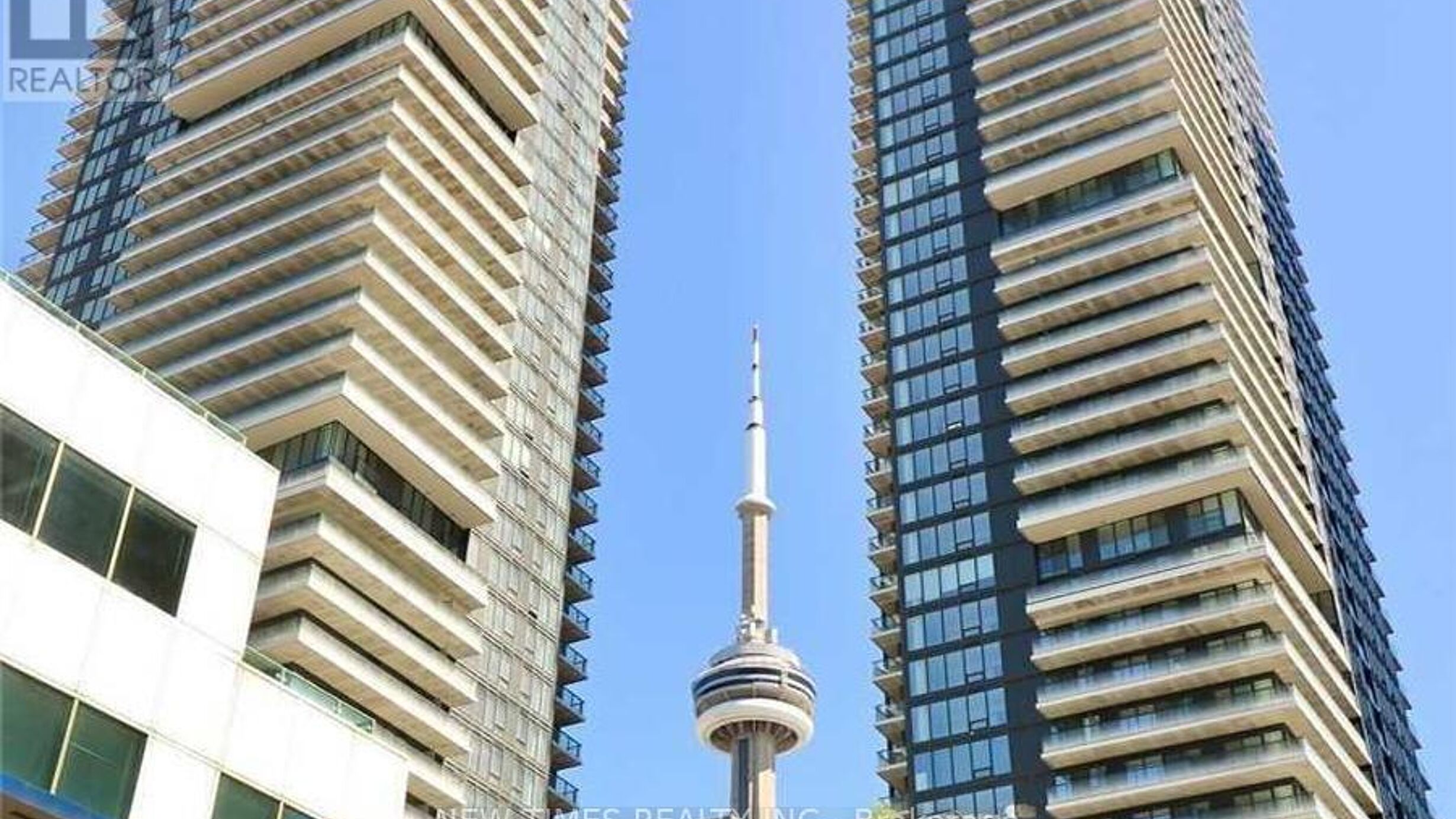 3305 - 125 BLUE JAYS WAY Image