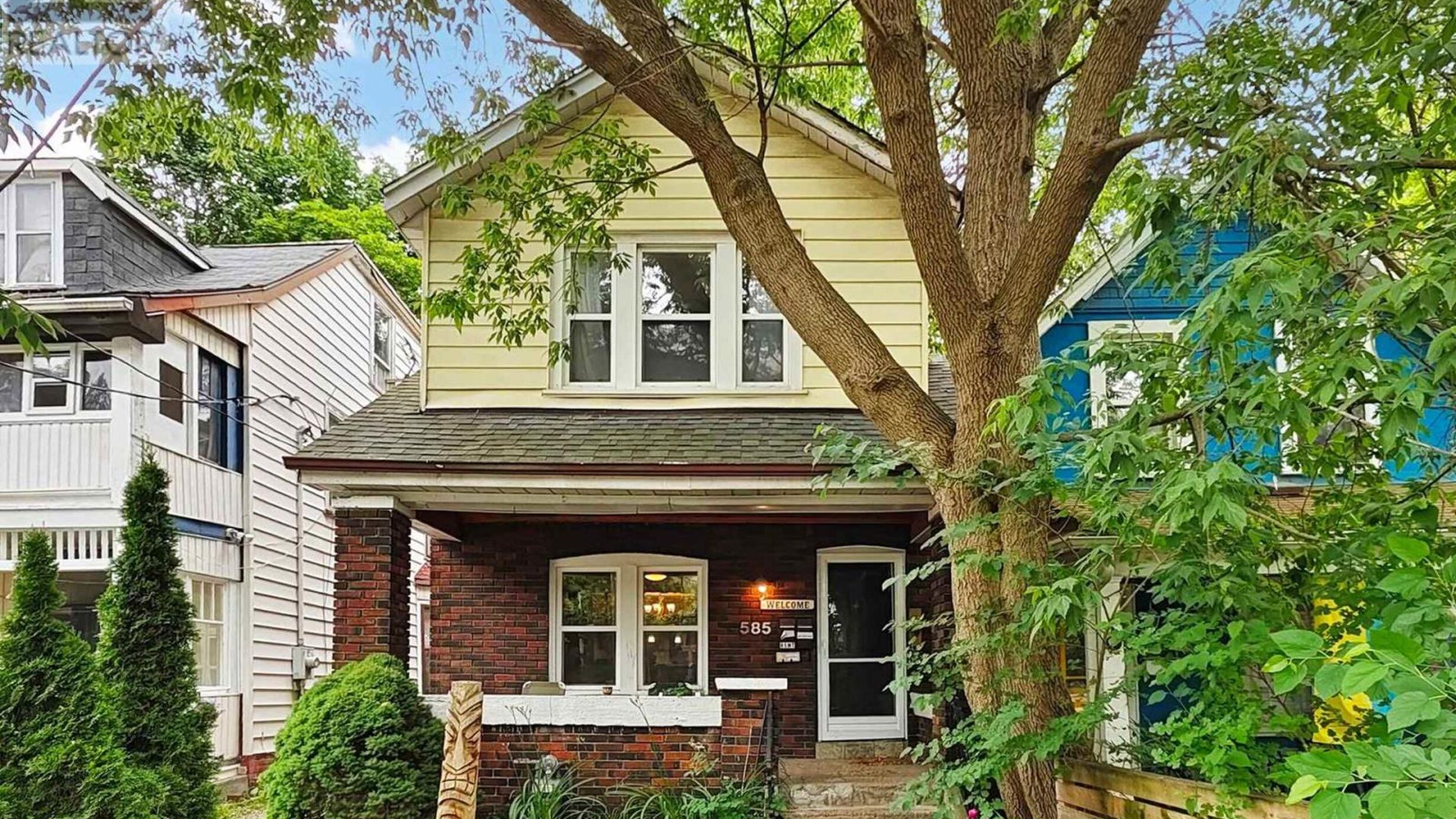 585 WOODBINE AVENUE Image