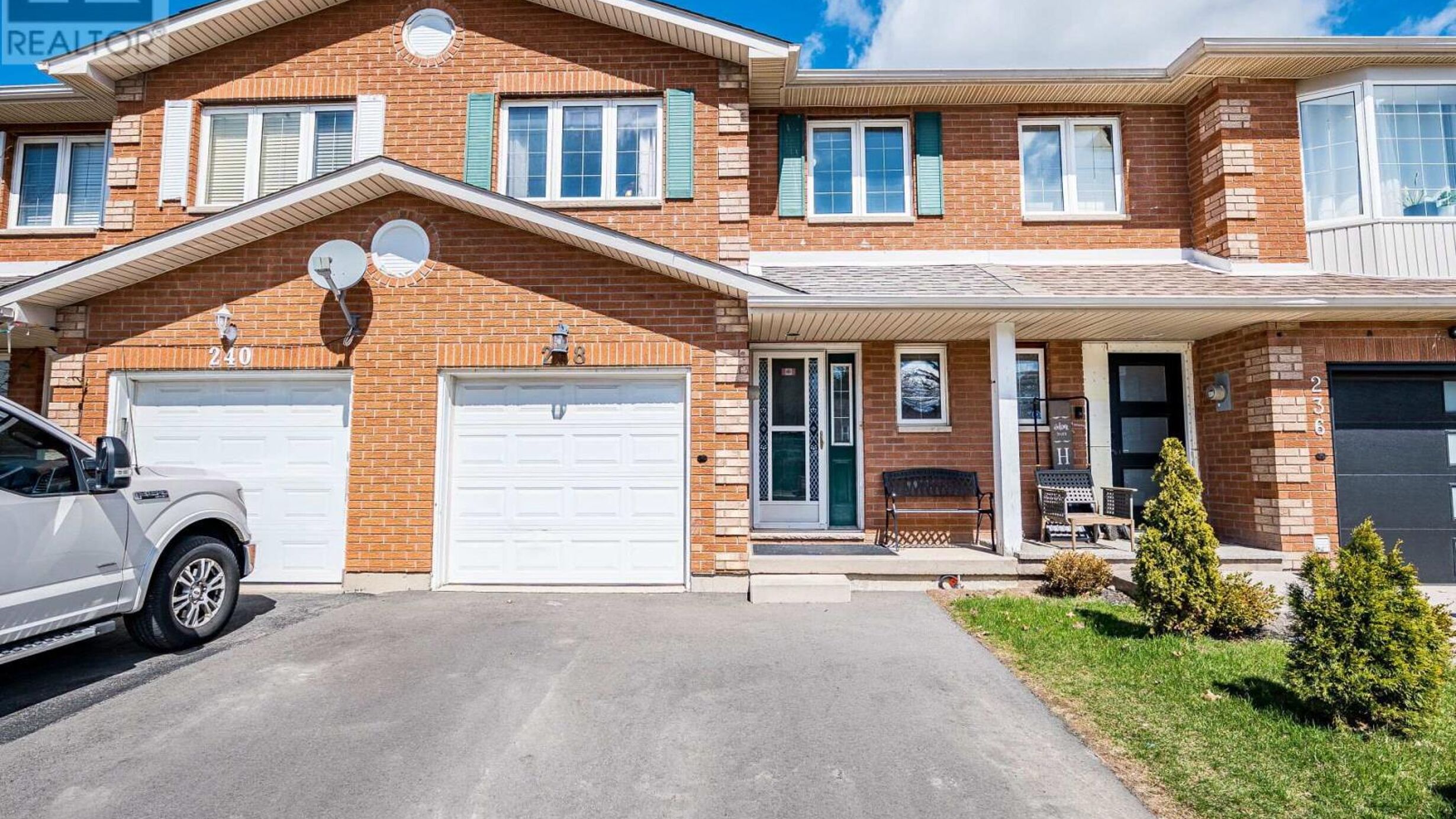 238 CANDLEWOOD DRIVE Image