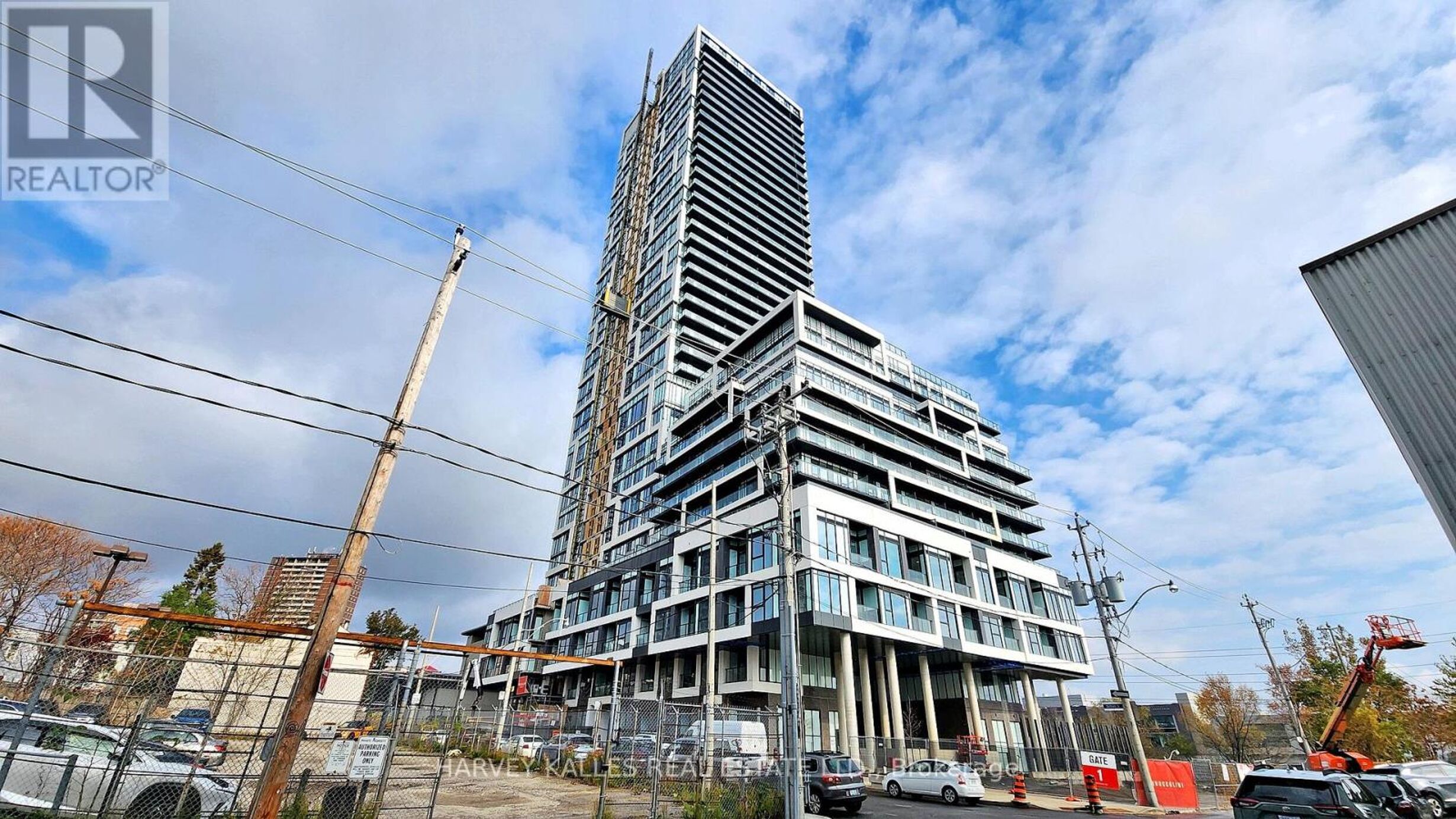 201 - 5 DEFRIES STREET Image