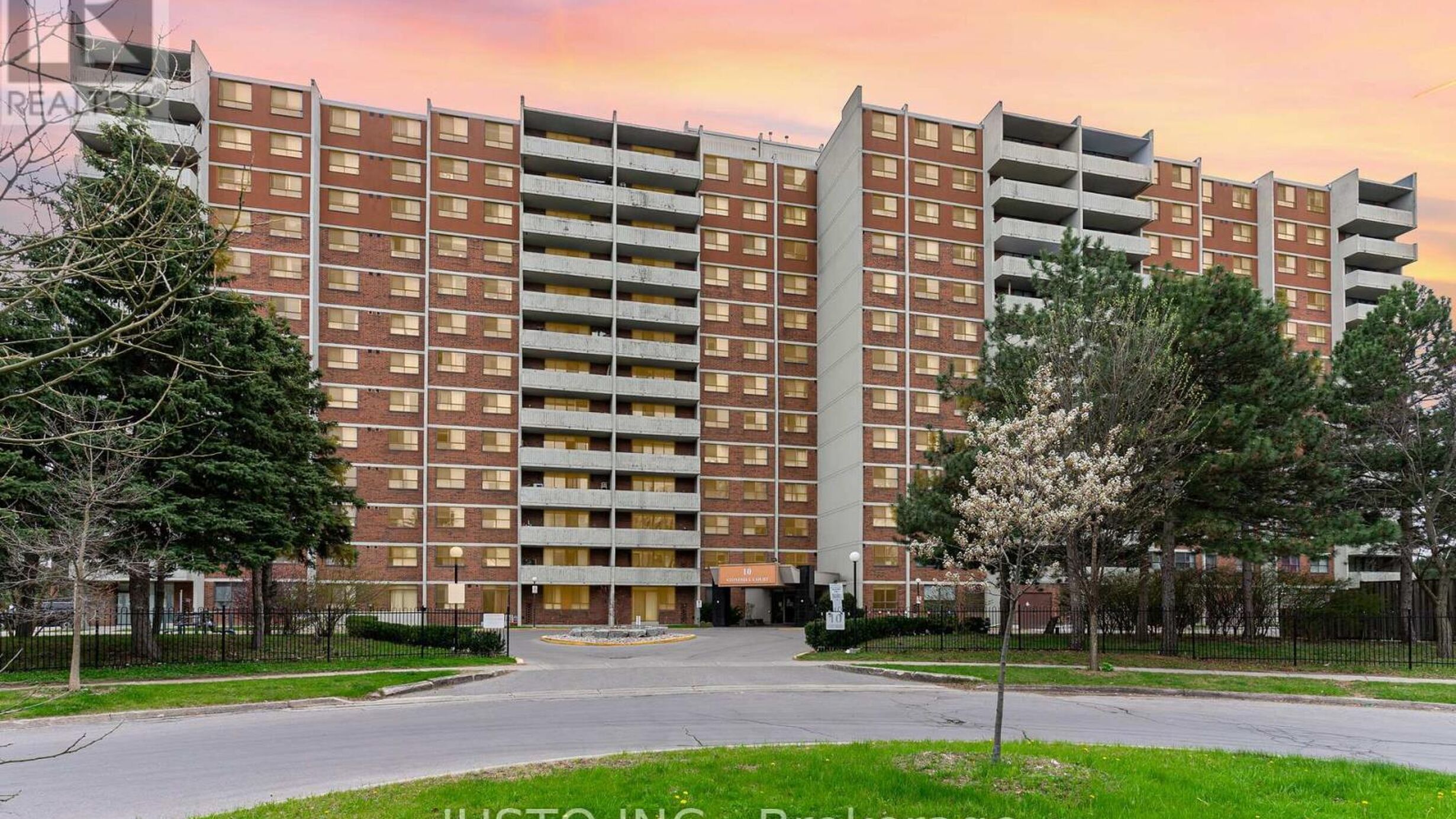 1203 - 10 STONEHILL COURT Image