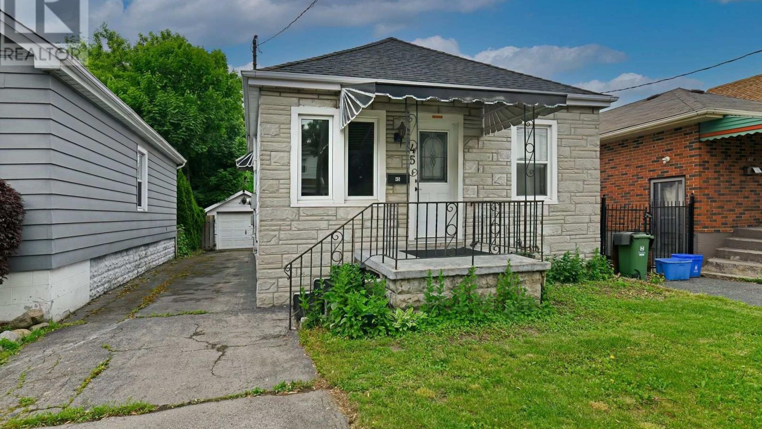 45 WEXFORD AVENUE N Image