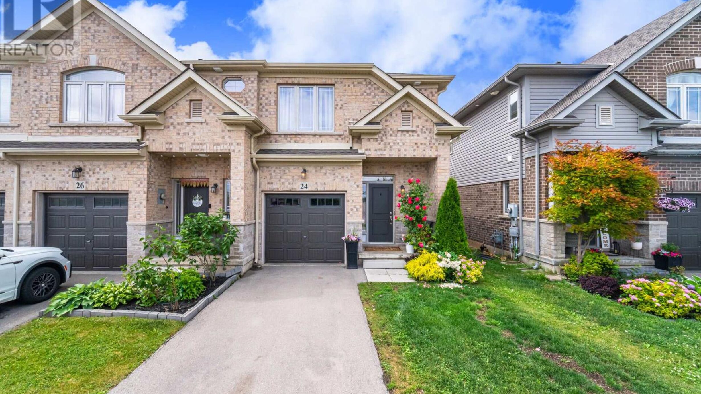 24 KINGSBOROUGH DRIVE Image