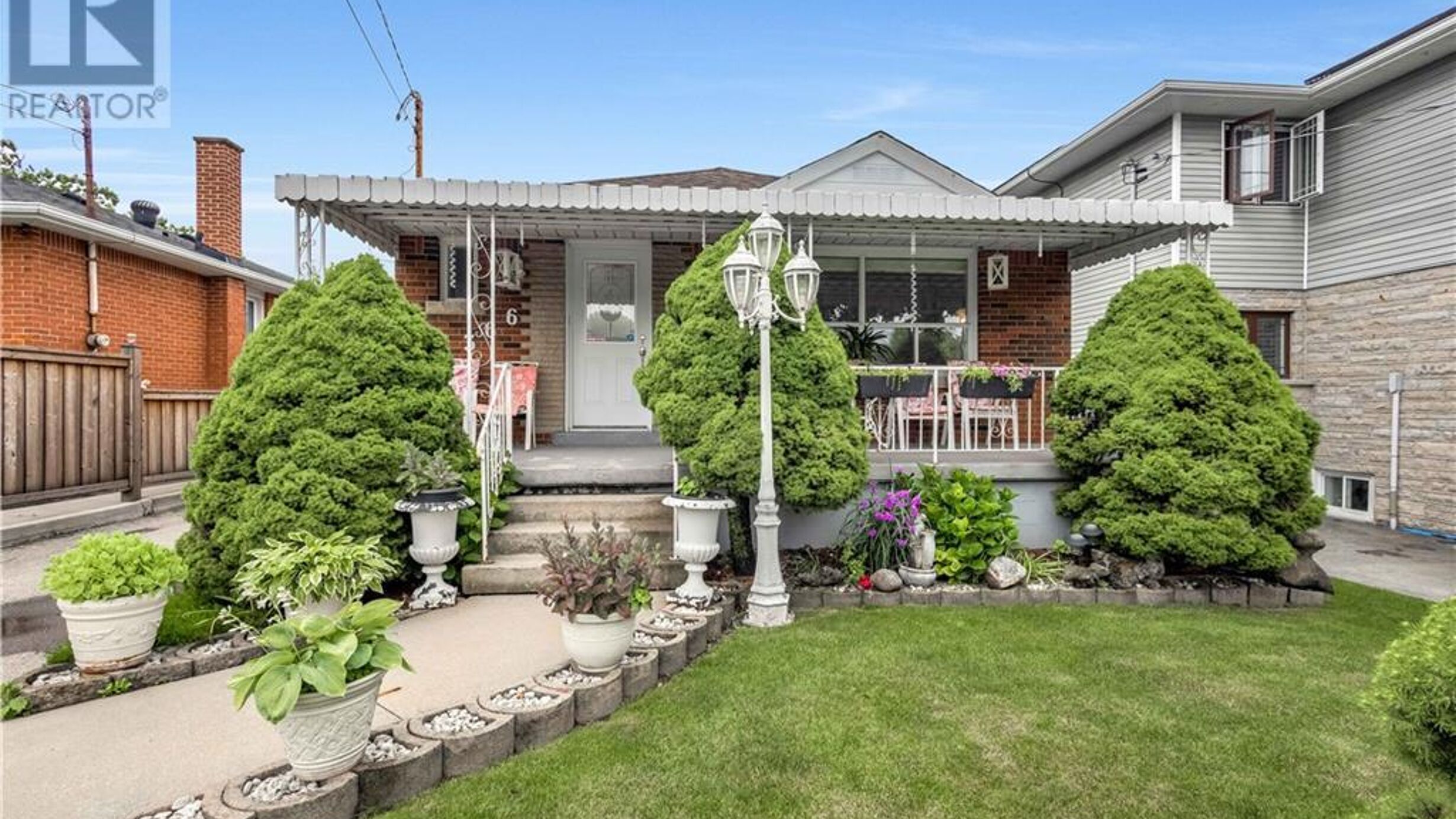 366 EAST 18TH Street Image