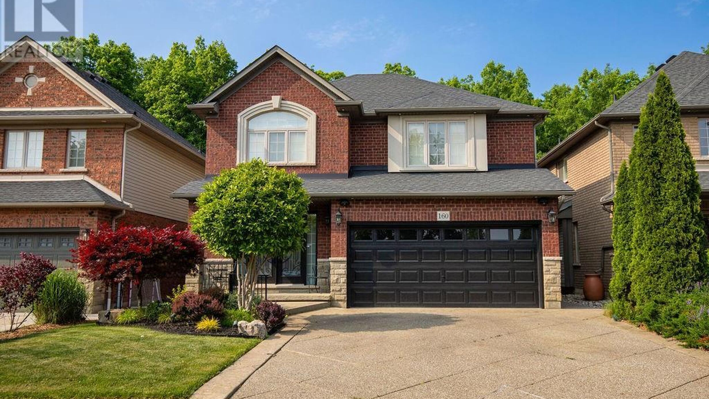 160 WILLS Crescent Image