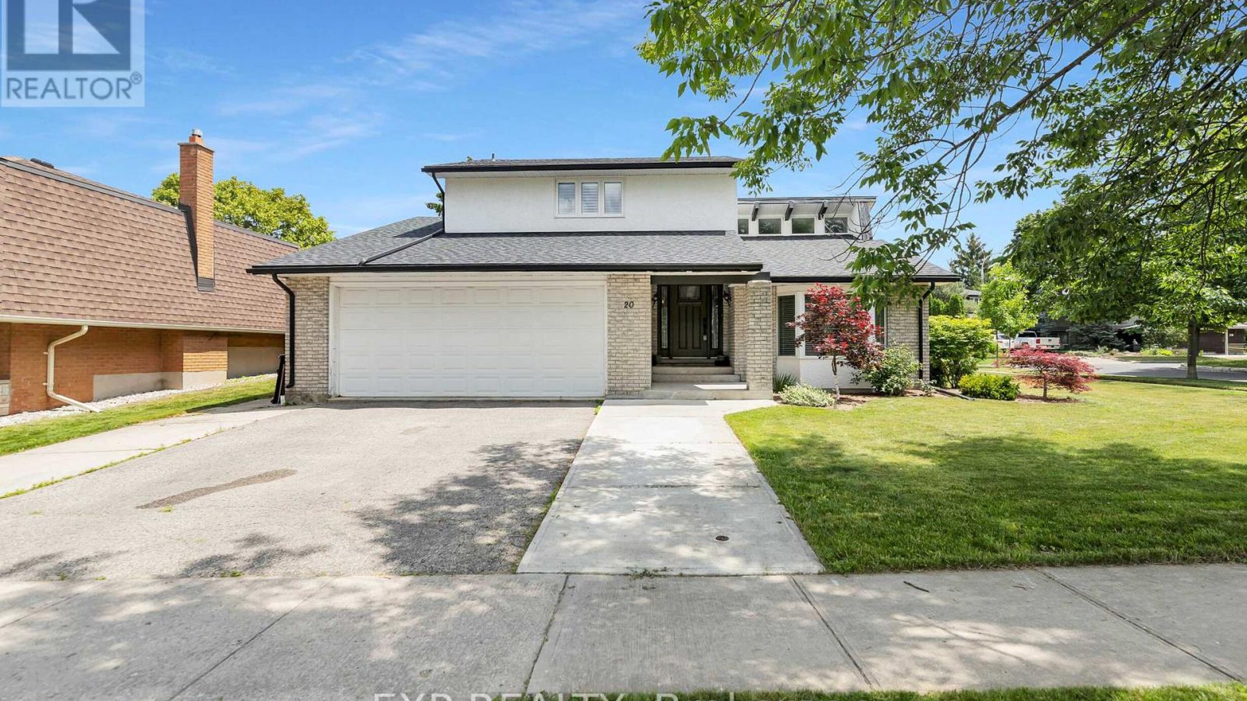 20 BLUE SPRUCE COURT Image