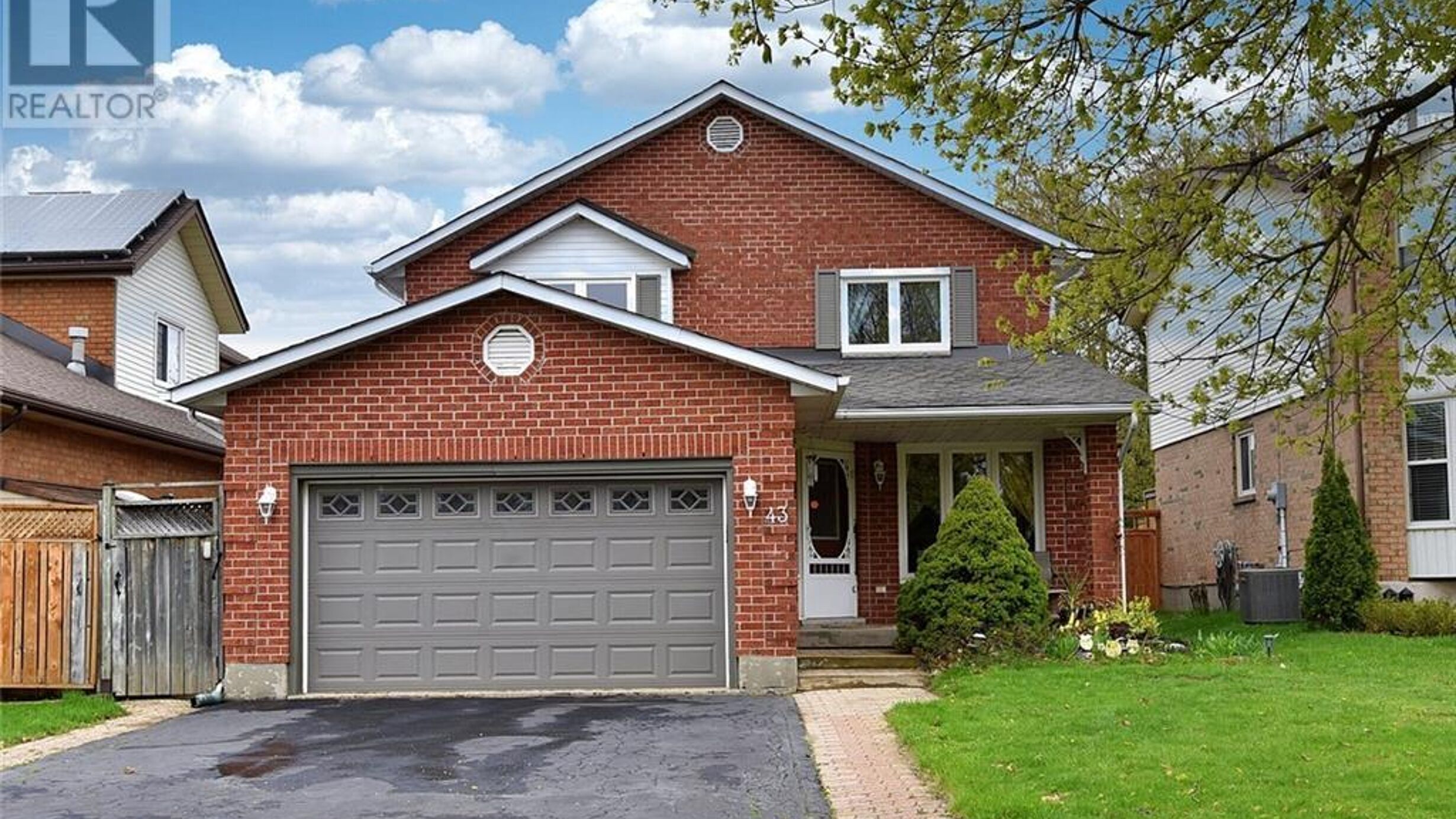 43 NISKA Drive Image