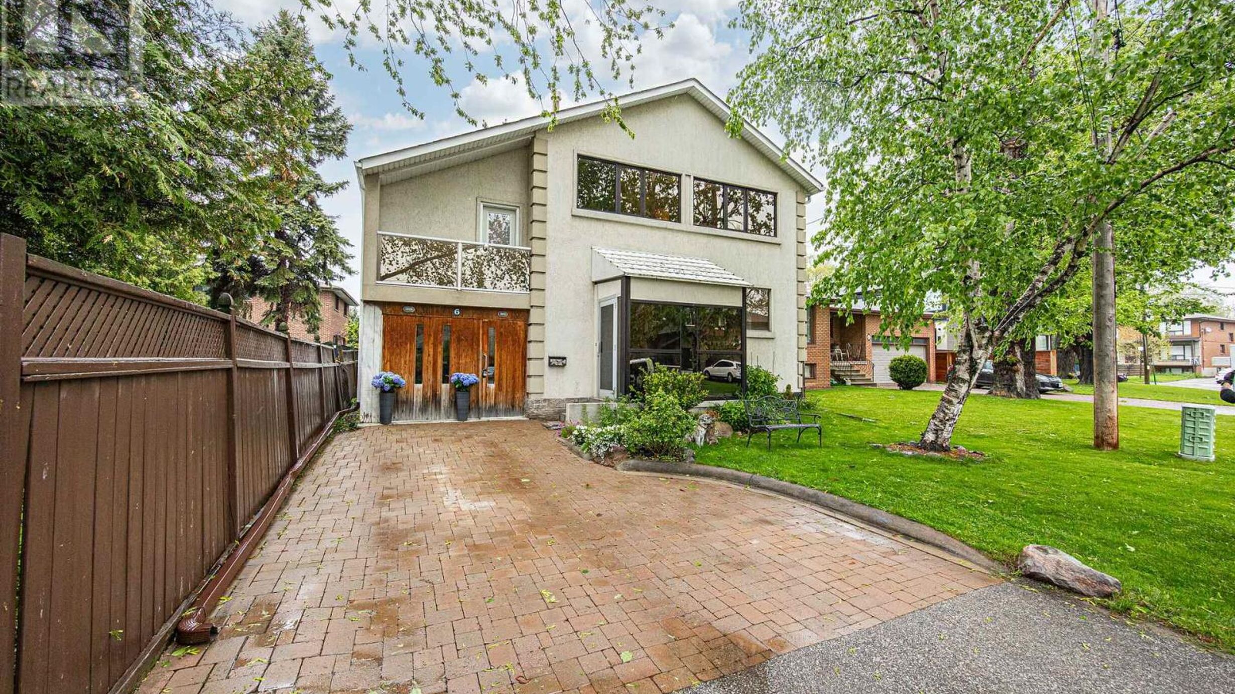 6 ENFIELD AVENUE Image