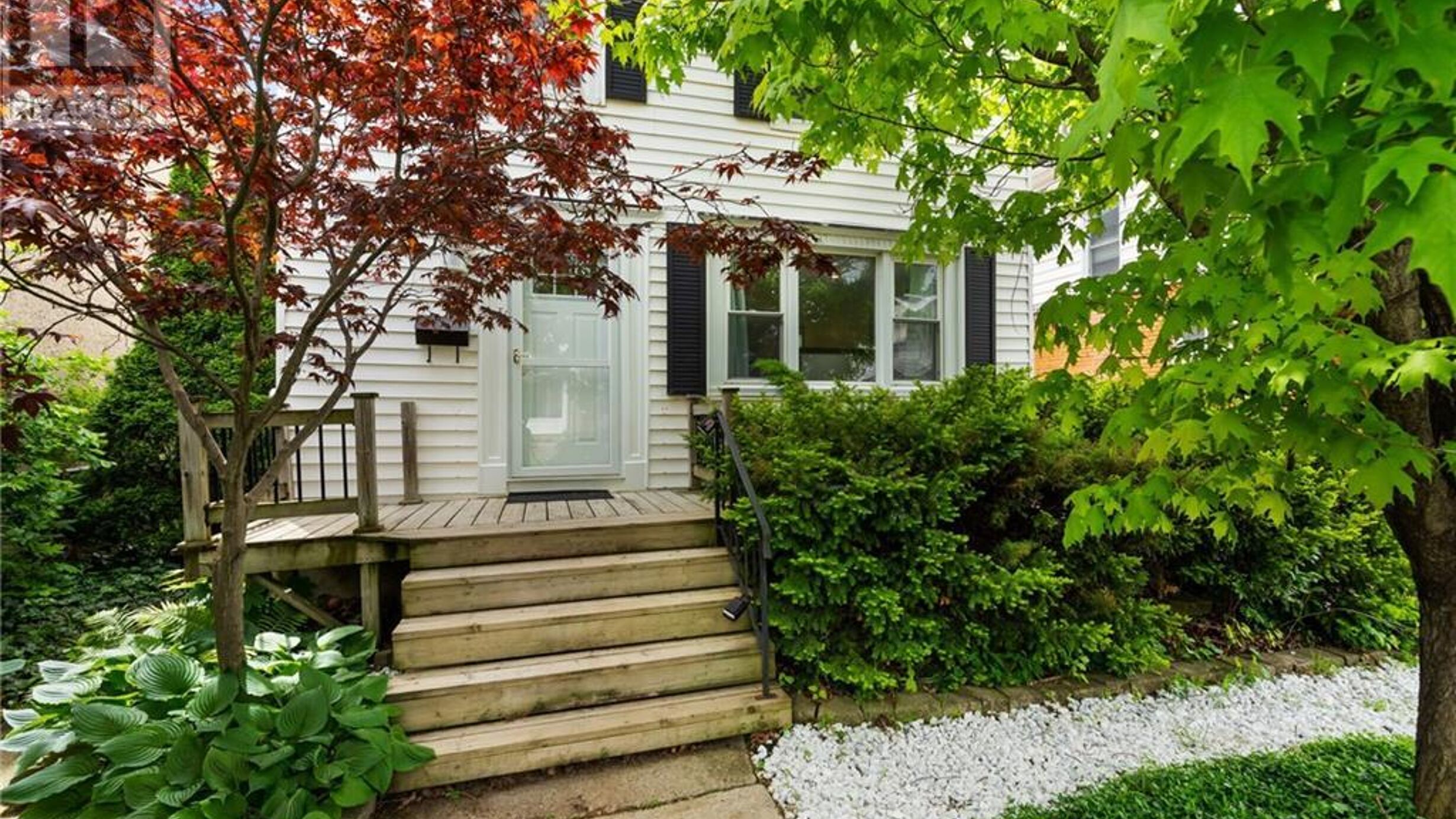 42 CHAPLIN Avenue Image