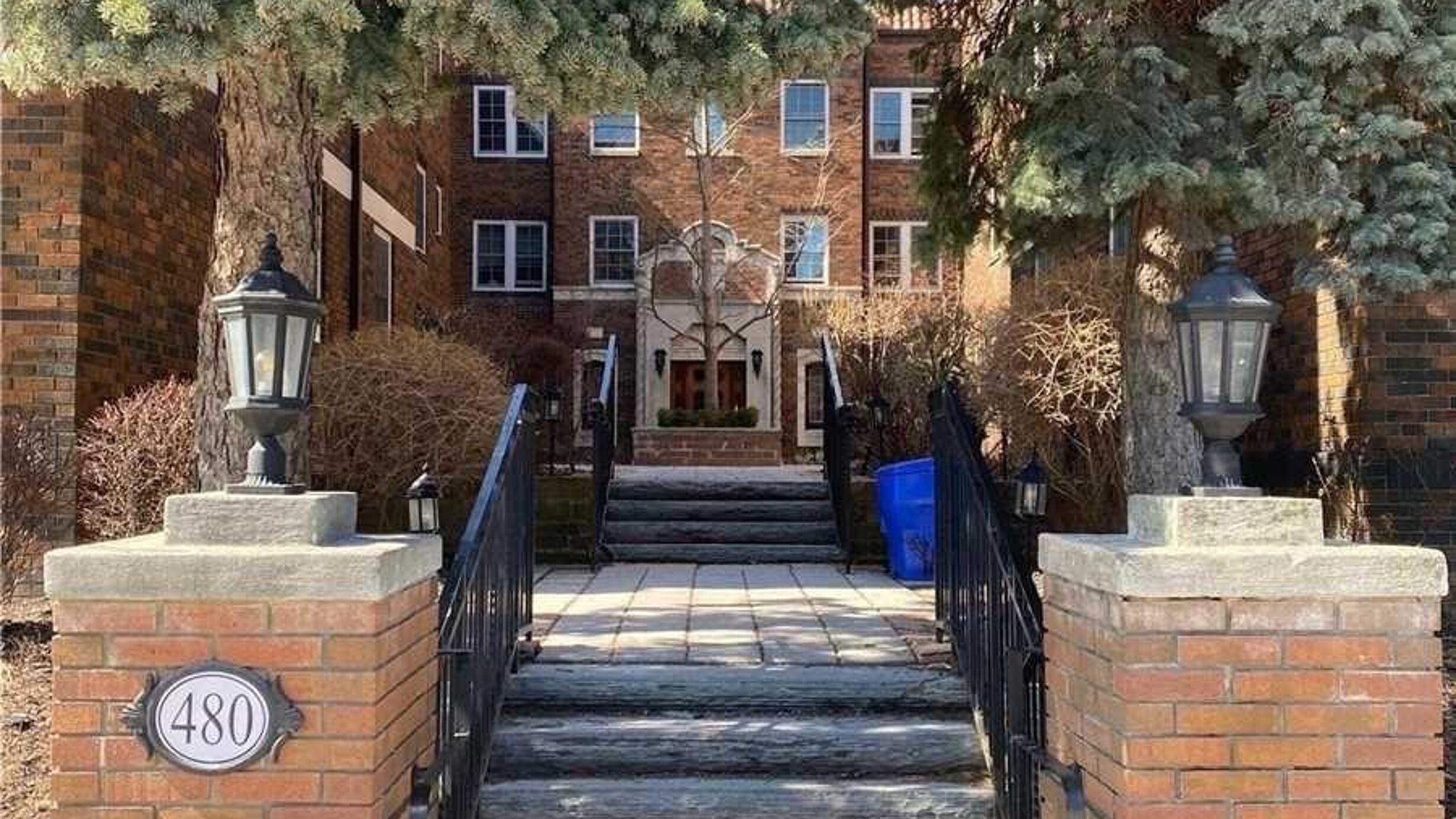 107 - 480 ORIOLE PARKWAY Image