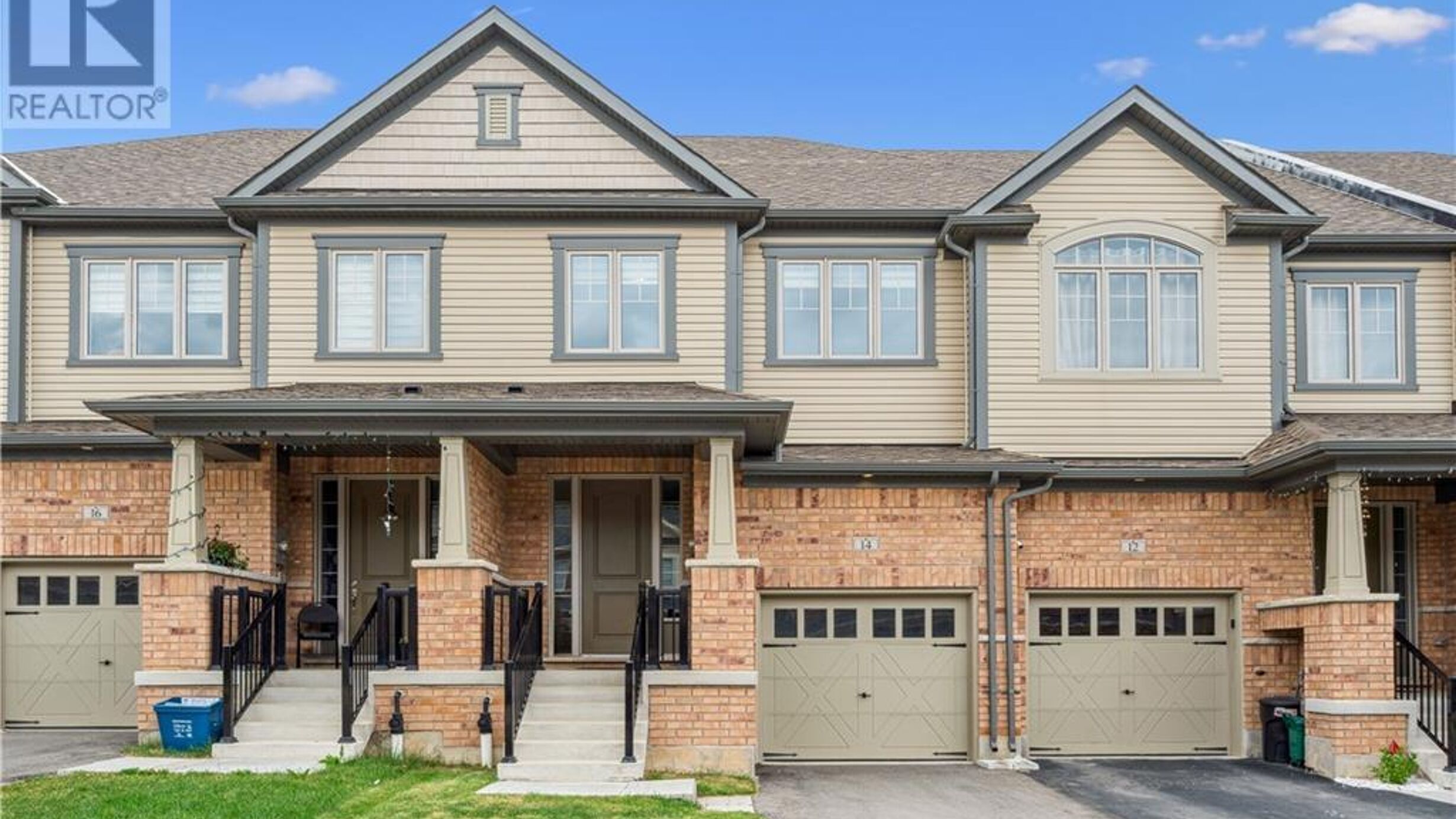 14 ROYWOOD Street Image