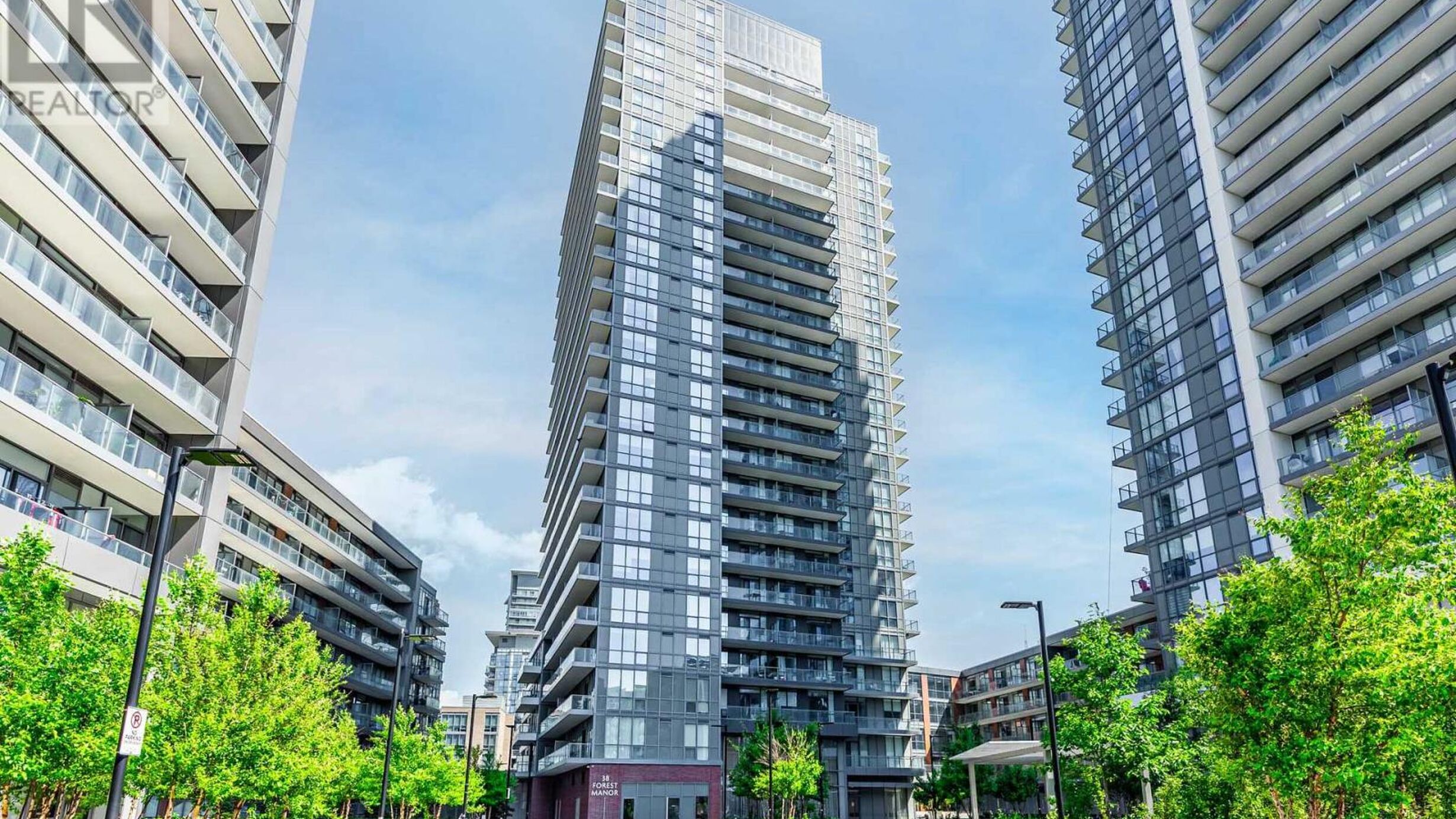 206 - 38 FOREST MANOR ROAD Image
