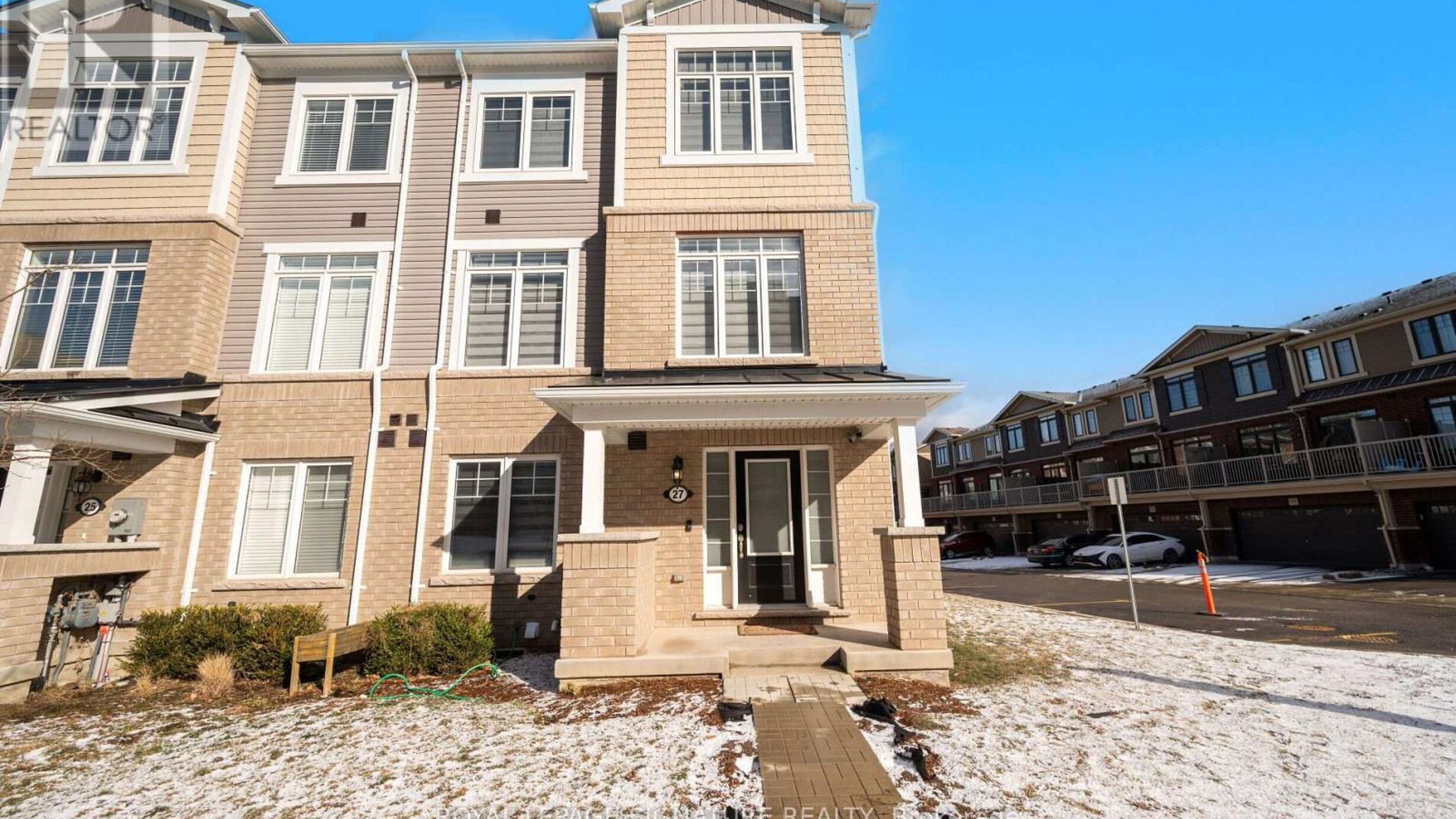 27 CANOE LANE Image
