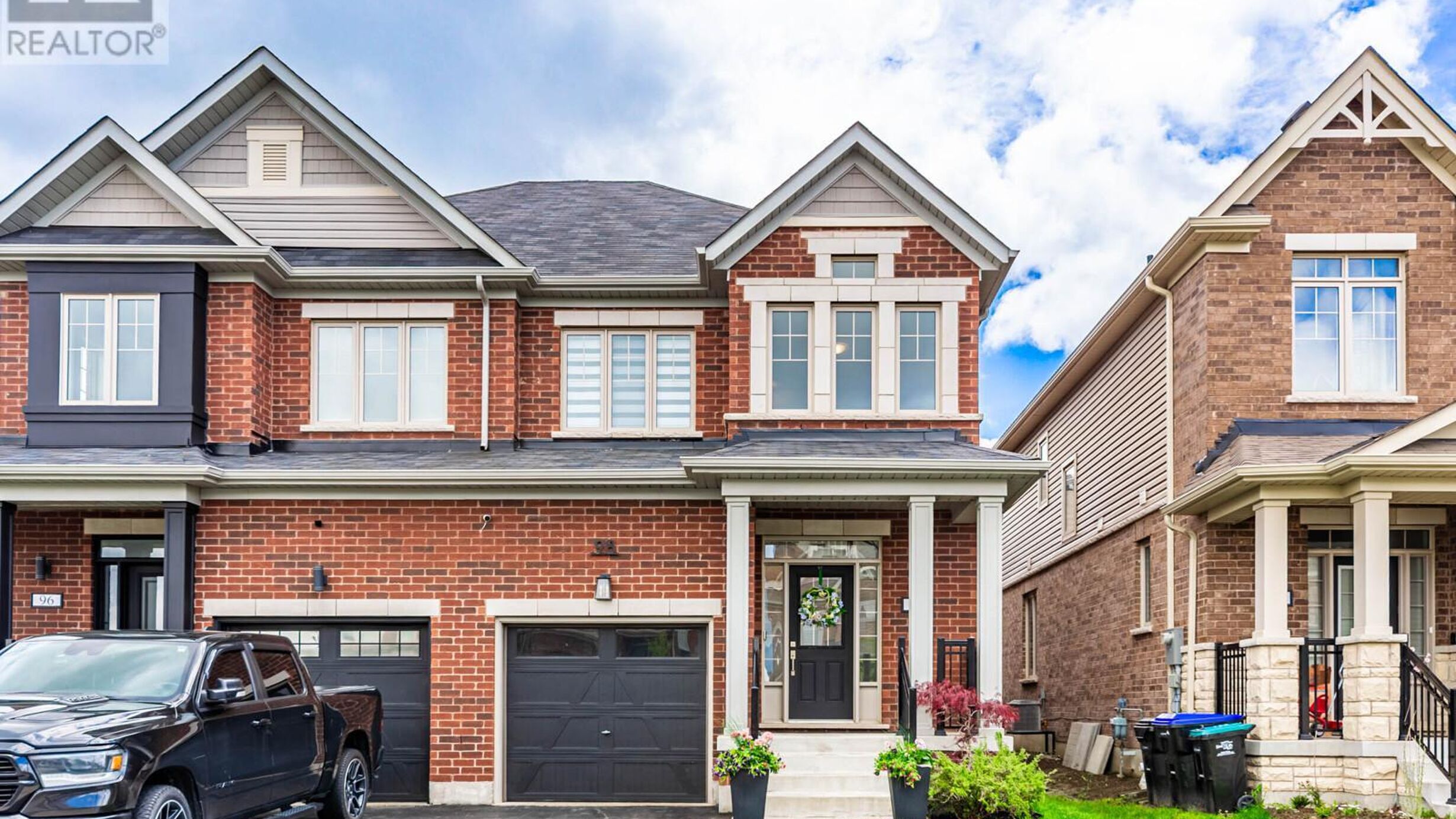98 CASSERLEY CRESCENT Image