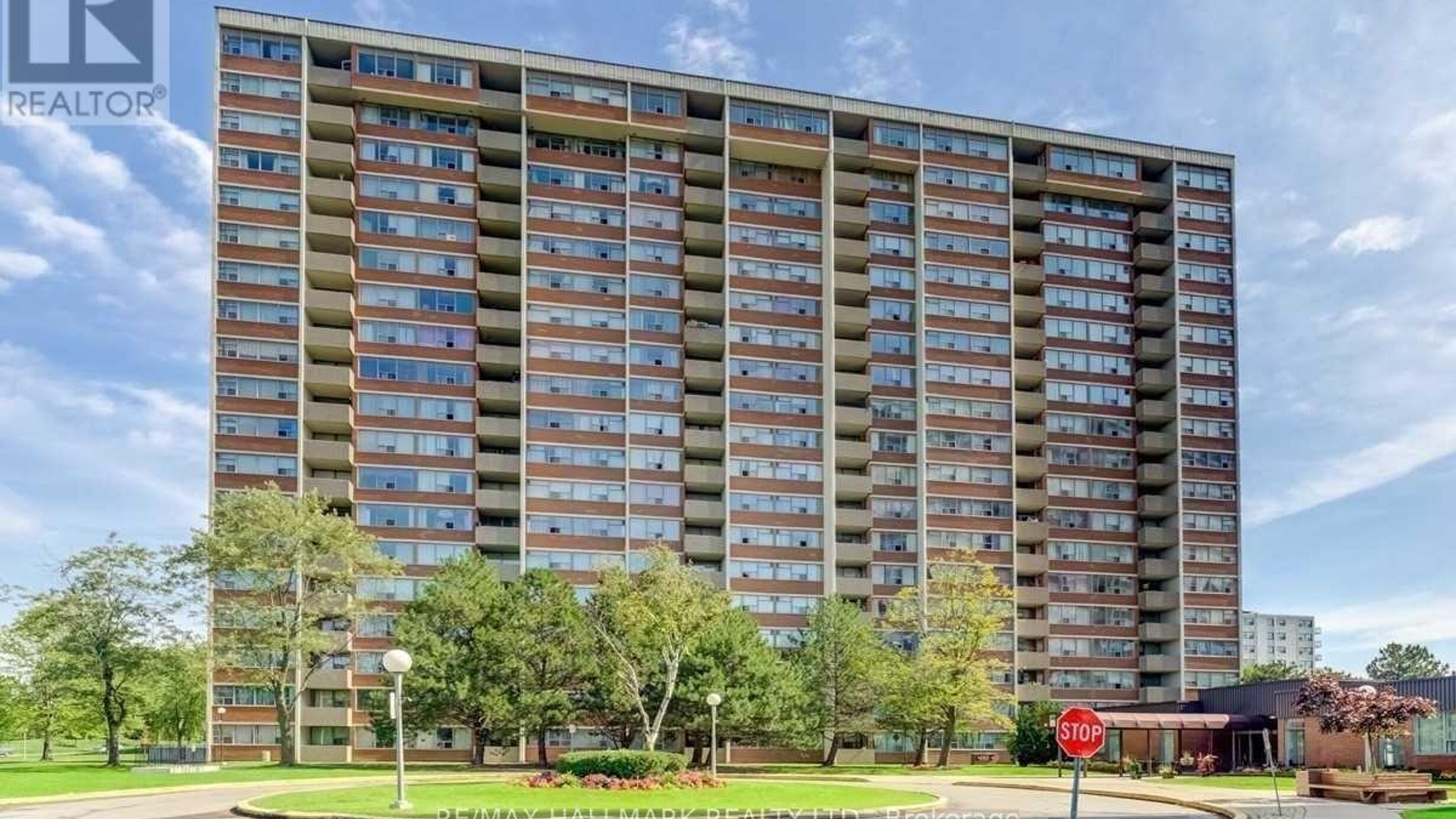 706 - 45 SILVER SPRINGS BOULEVARD Image