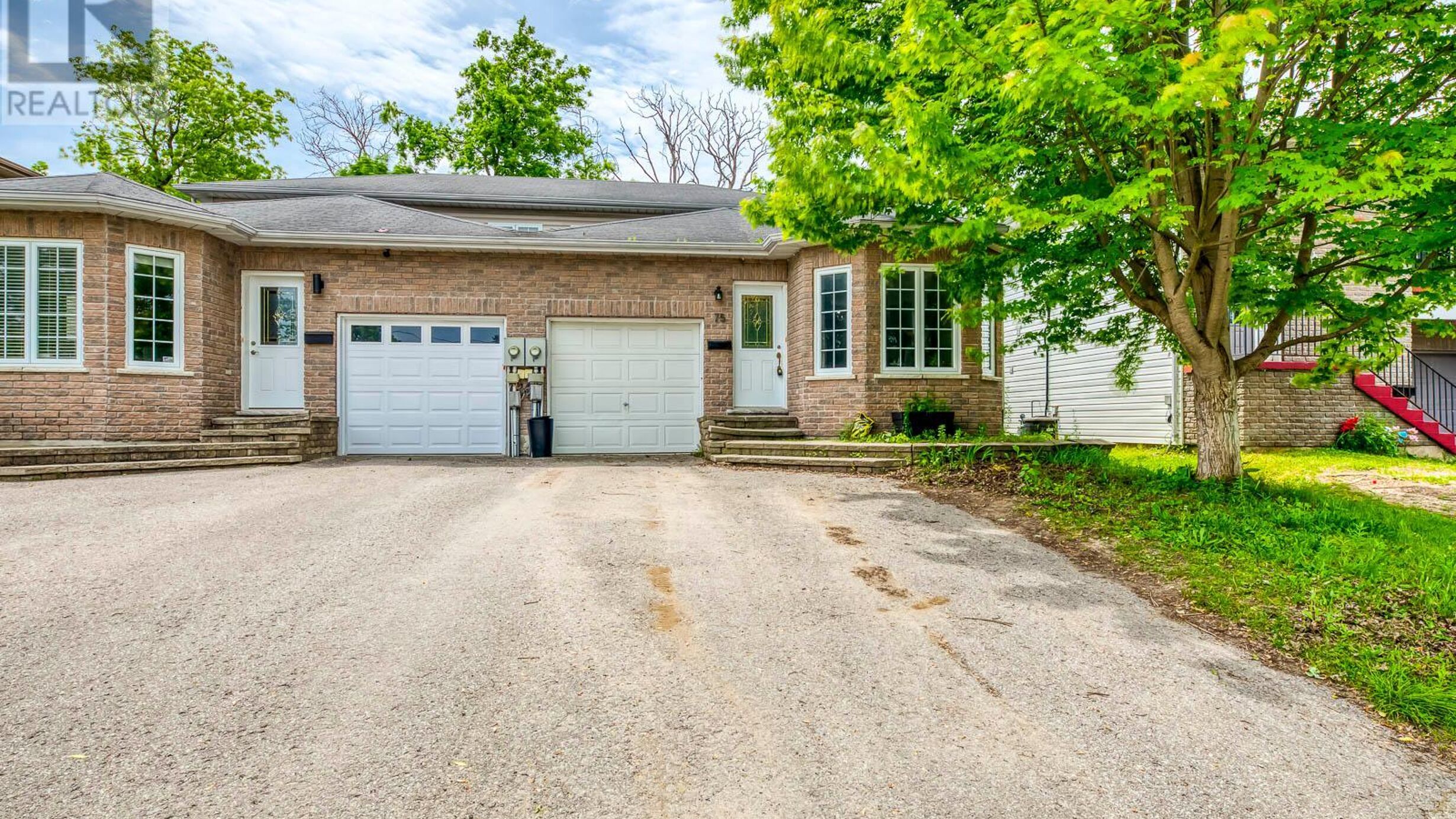 75 CAMPBELL AVENUE Image