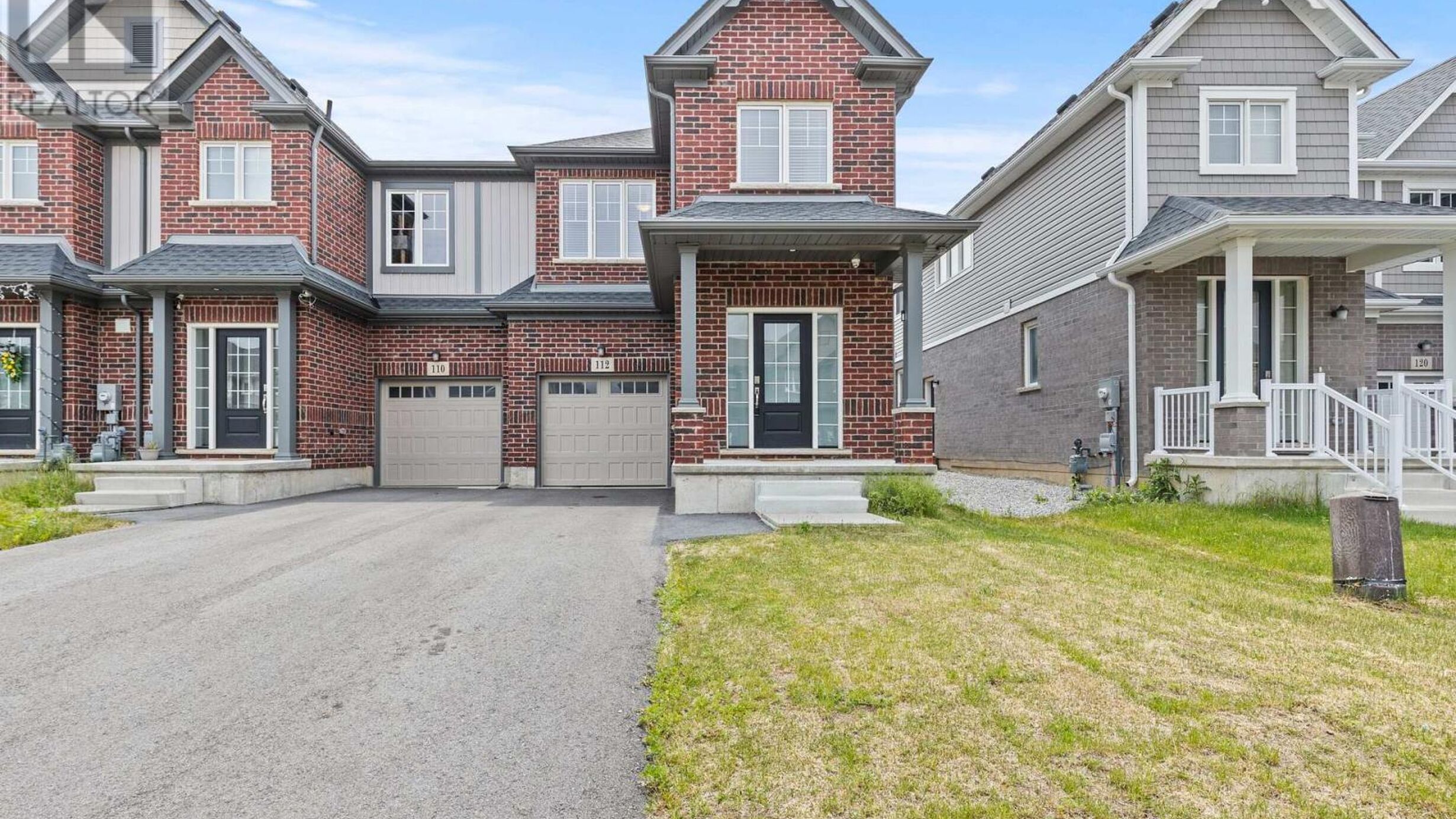 112 BUR OAK DRIVE Image