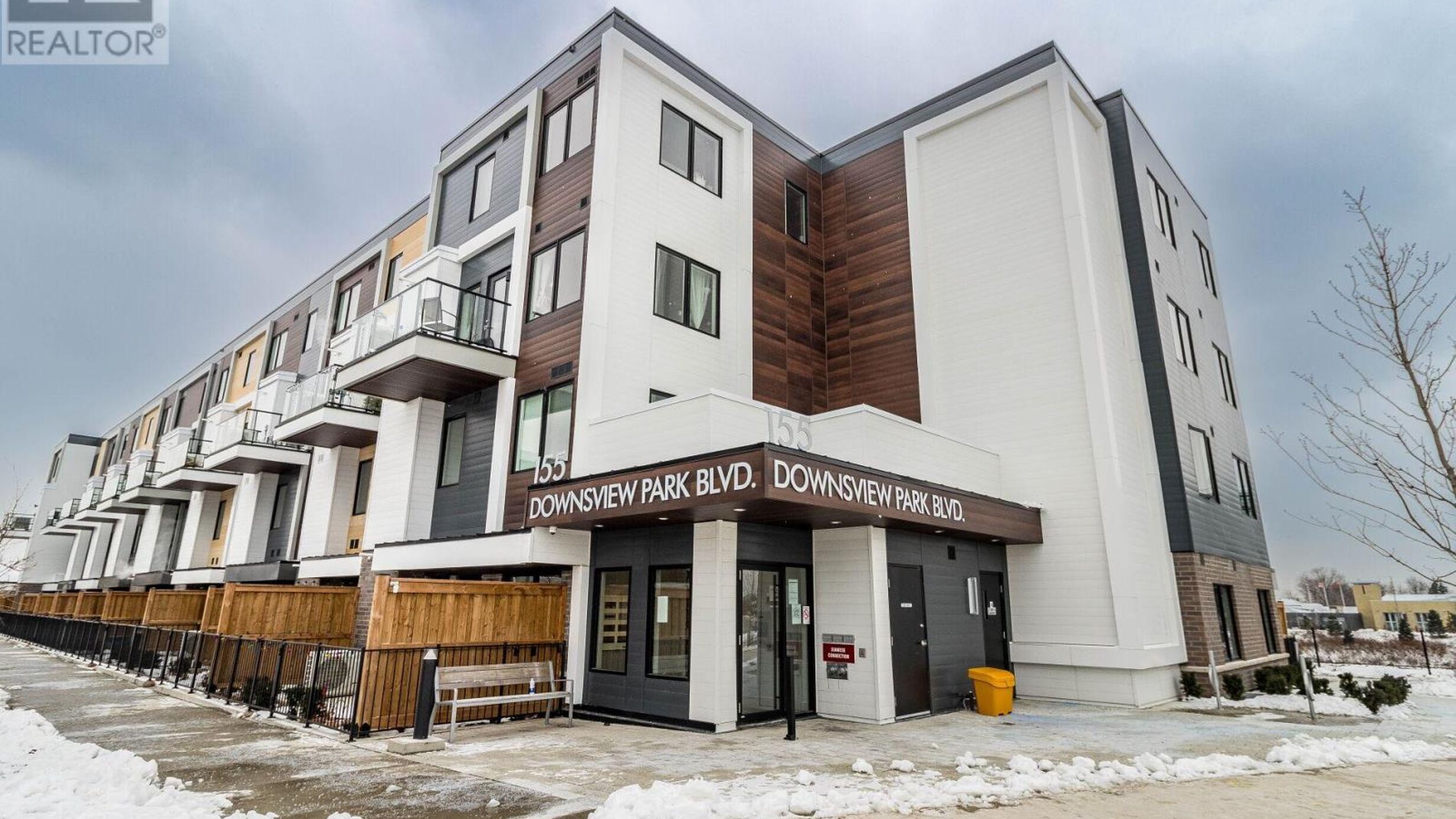 116 - 155 DOWNSVIEW PARK BOULEVARD Image