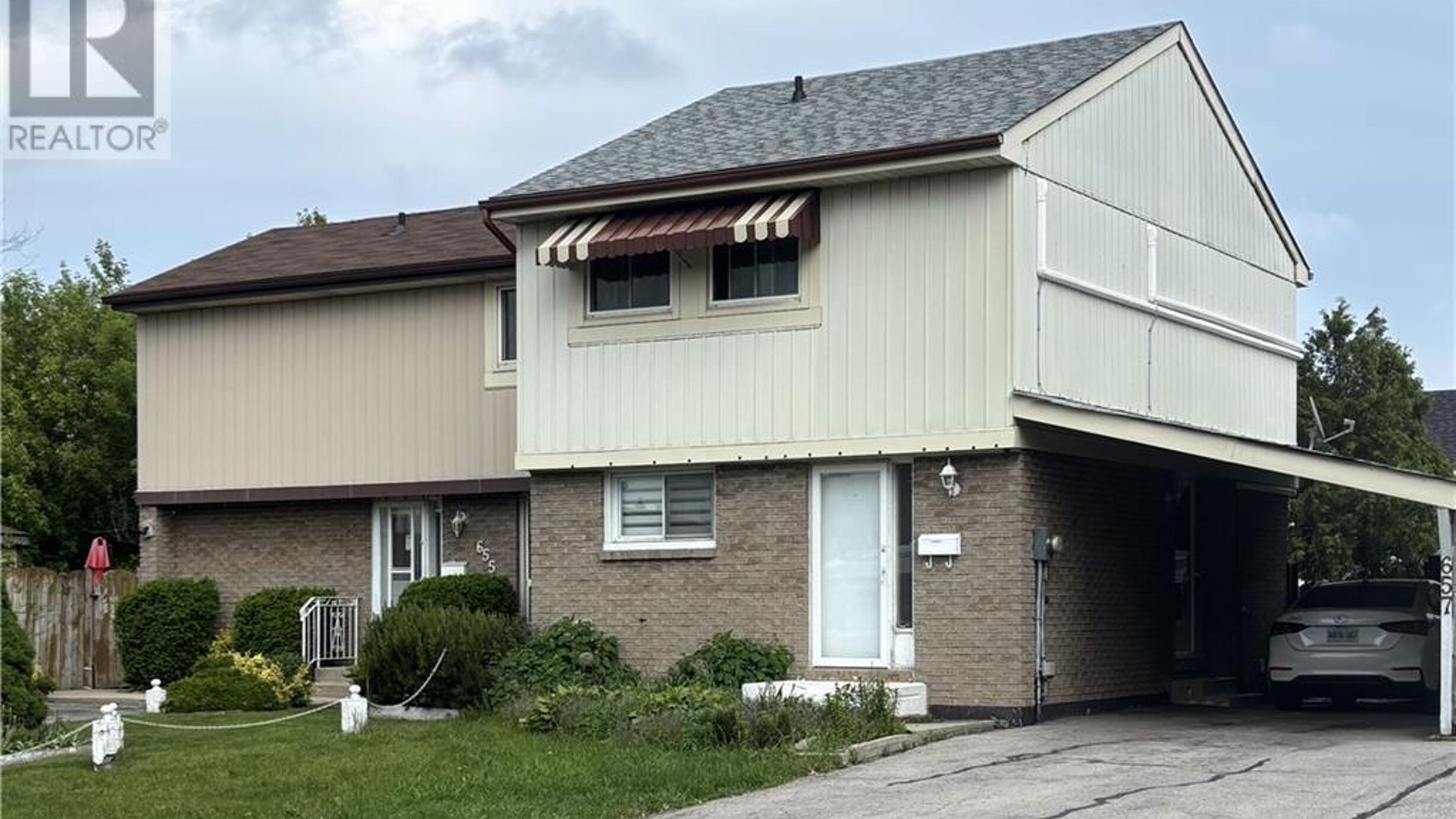 657 UPPER WENTWORTH Street Image
