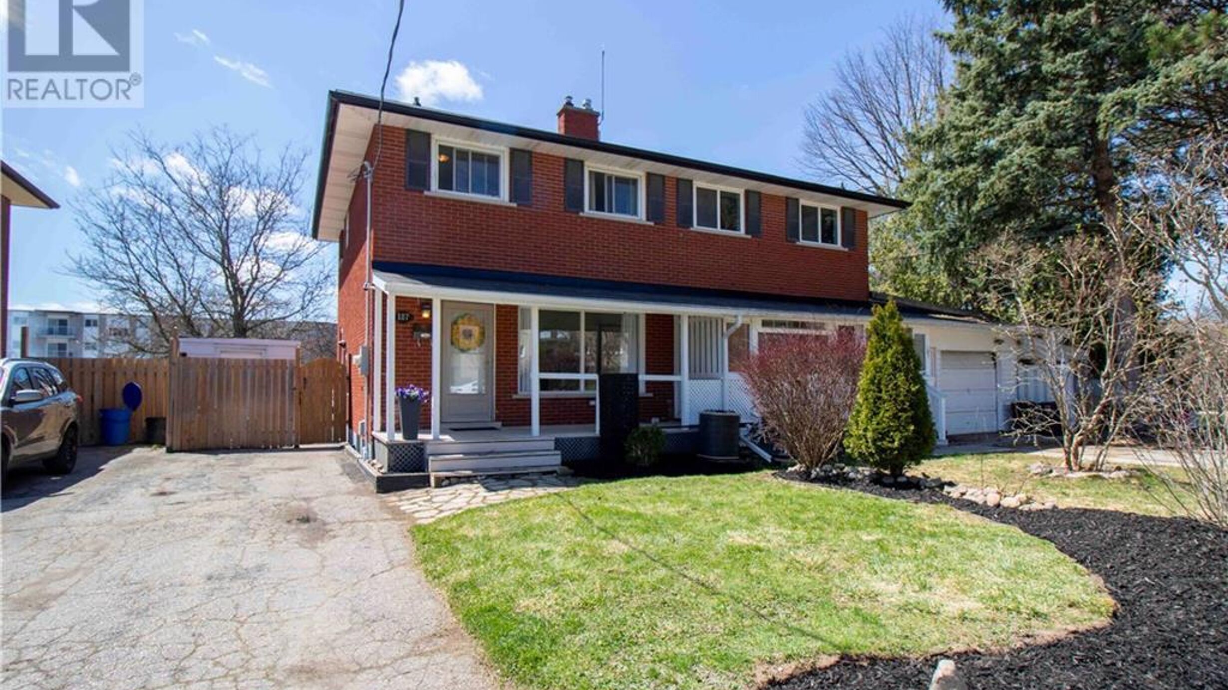 187 CLOVER Place Image