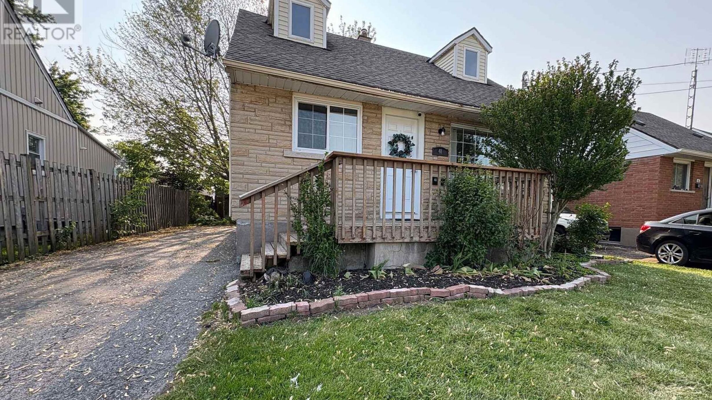 UNIT #1 - 48 DOUGLAS STREET Image