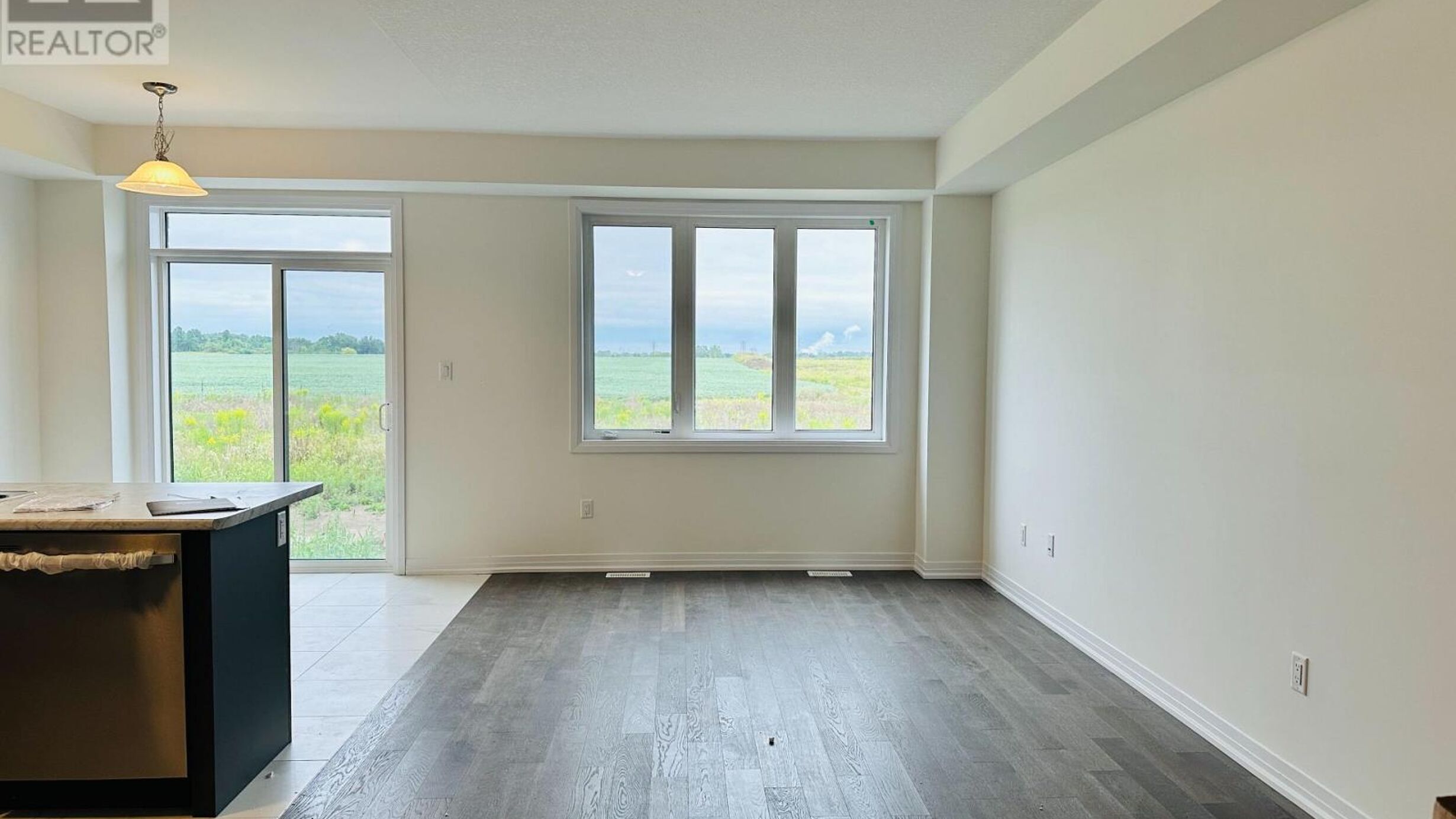 21 NIAGARA DRIVE Image